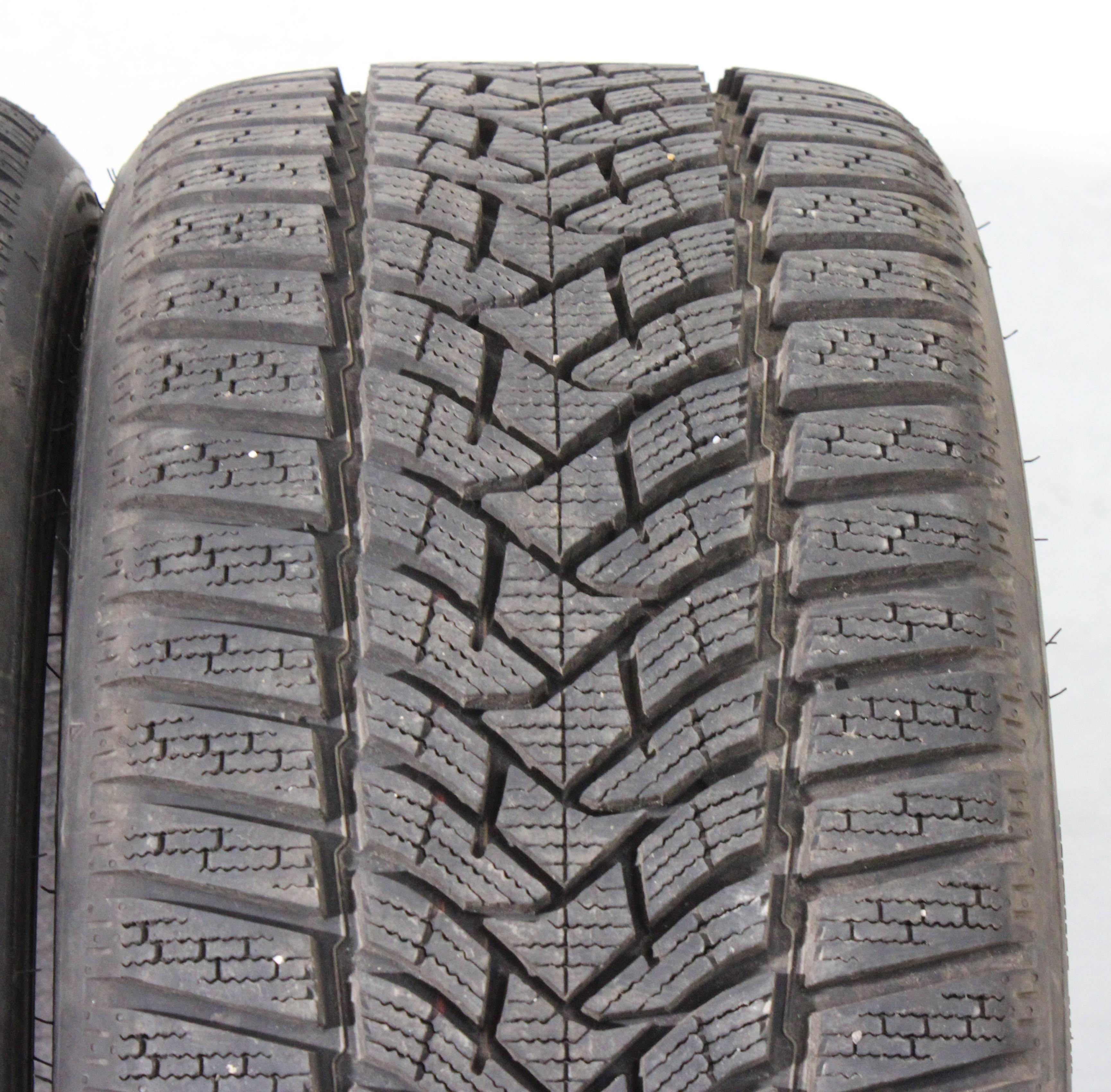 2 x 225/40R18 92V Winterreifen Dunlop Winter Sport 5 8-8,5mm 2020 XL