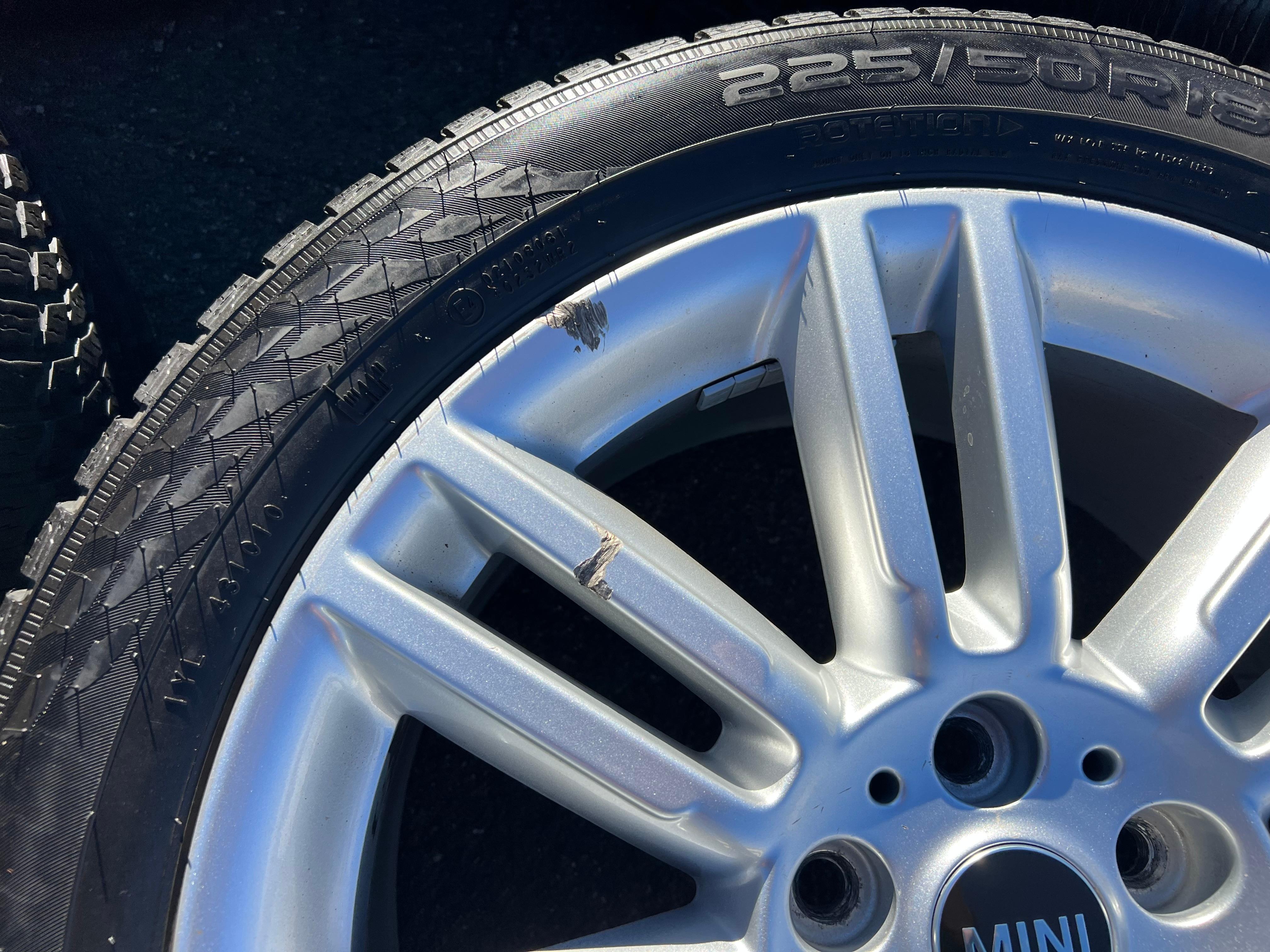 4 ORIGINAL 18" ALU WINTERRÄDER MINI COUNTRYMAN F60 225/50R18 99H 6856032 RDKS
