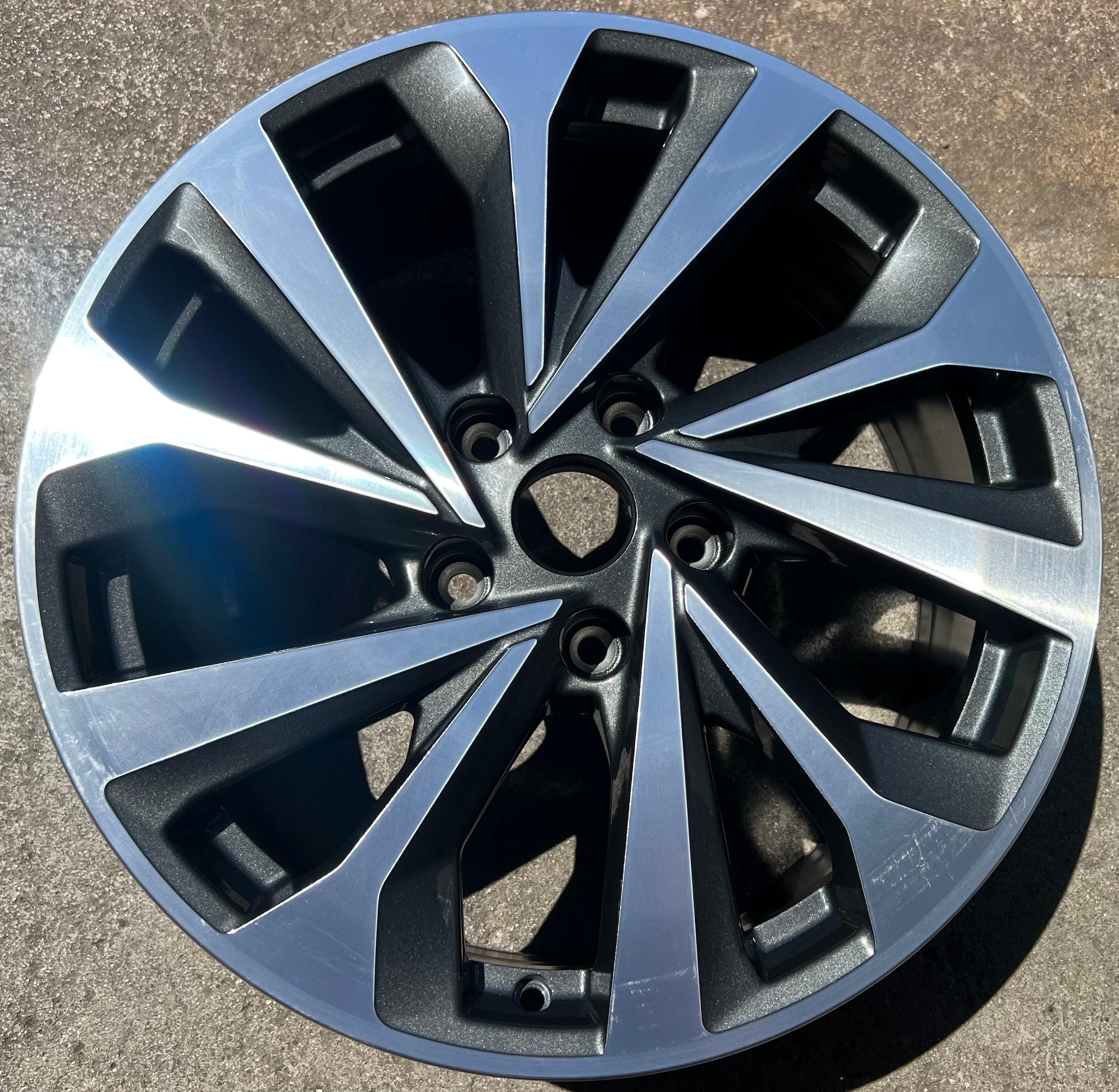 1 X ORIGINAL 19" ALUFELGE AUDI Q6 GF 85H601025BM 8x19 ET40 FREIHAUS