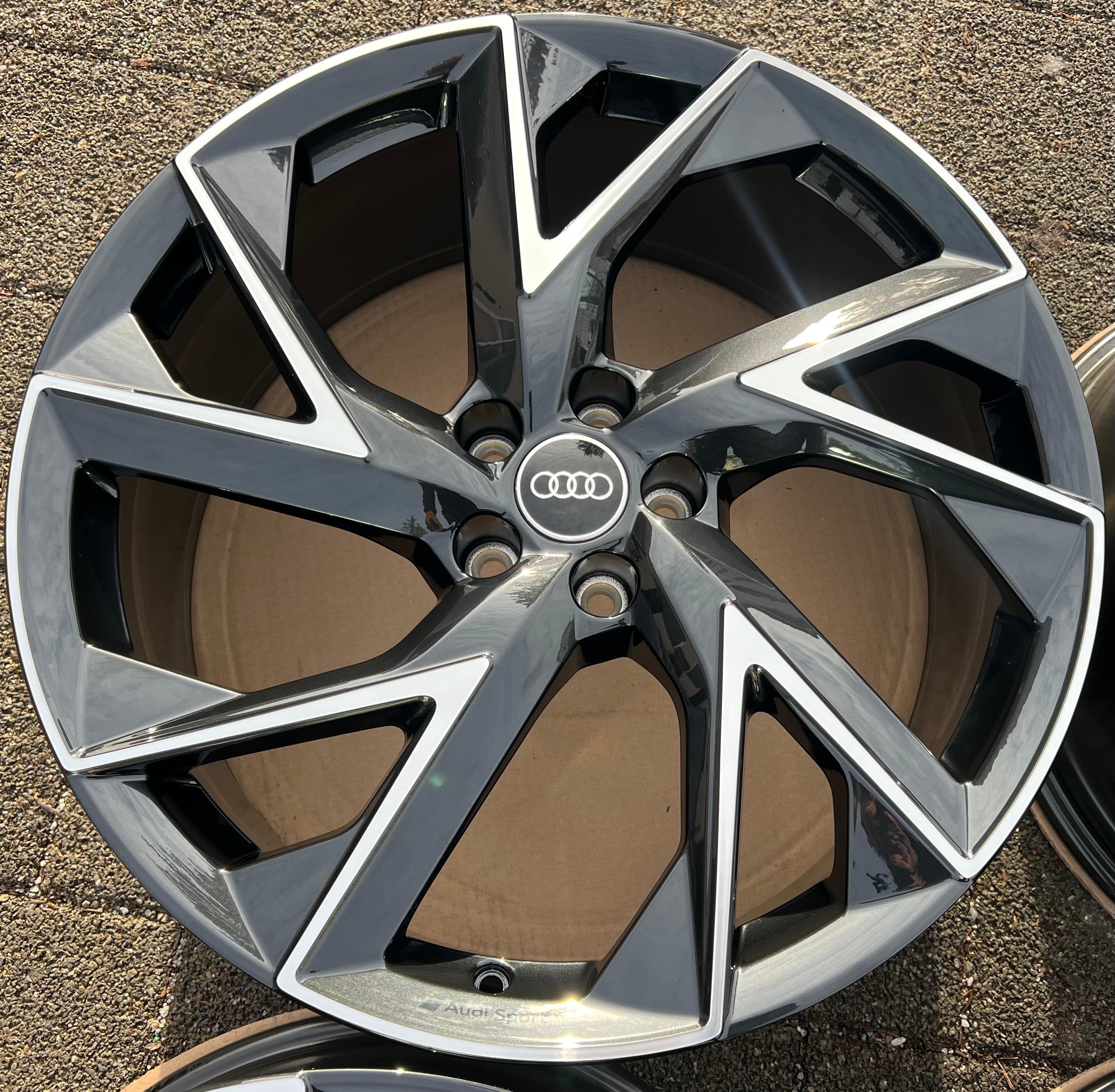 4 CERCHI IN LEGA ORIGINALI DA 21" PER AUDI RSQ3 RS Q3 F3 83A601025BH 21 POLLICI