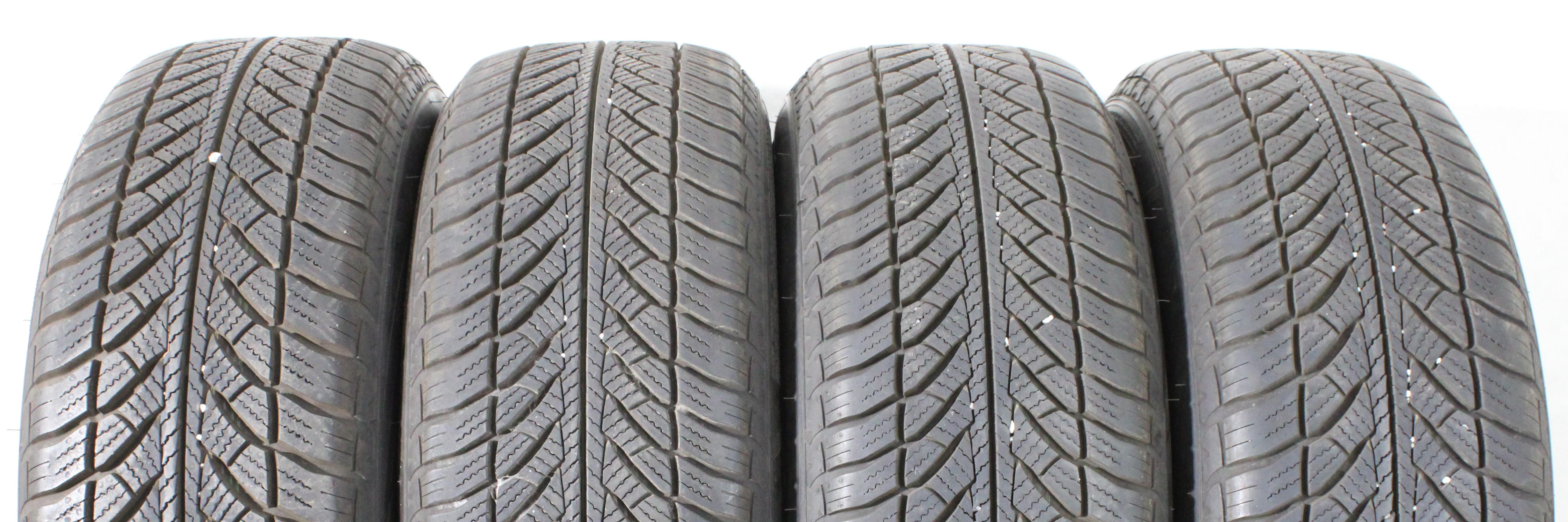 4 x 205/60R16 92H Pneumatici invernali Goodyear Ultra Grip 8 Performance * Runflat 3x7-7,5mm/1x8mm 3x2016/1x2022