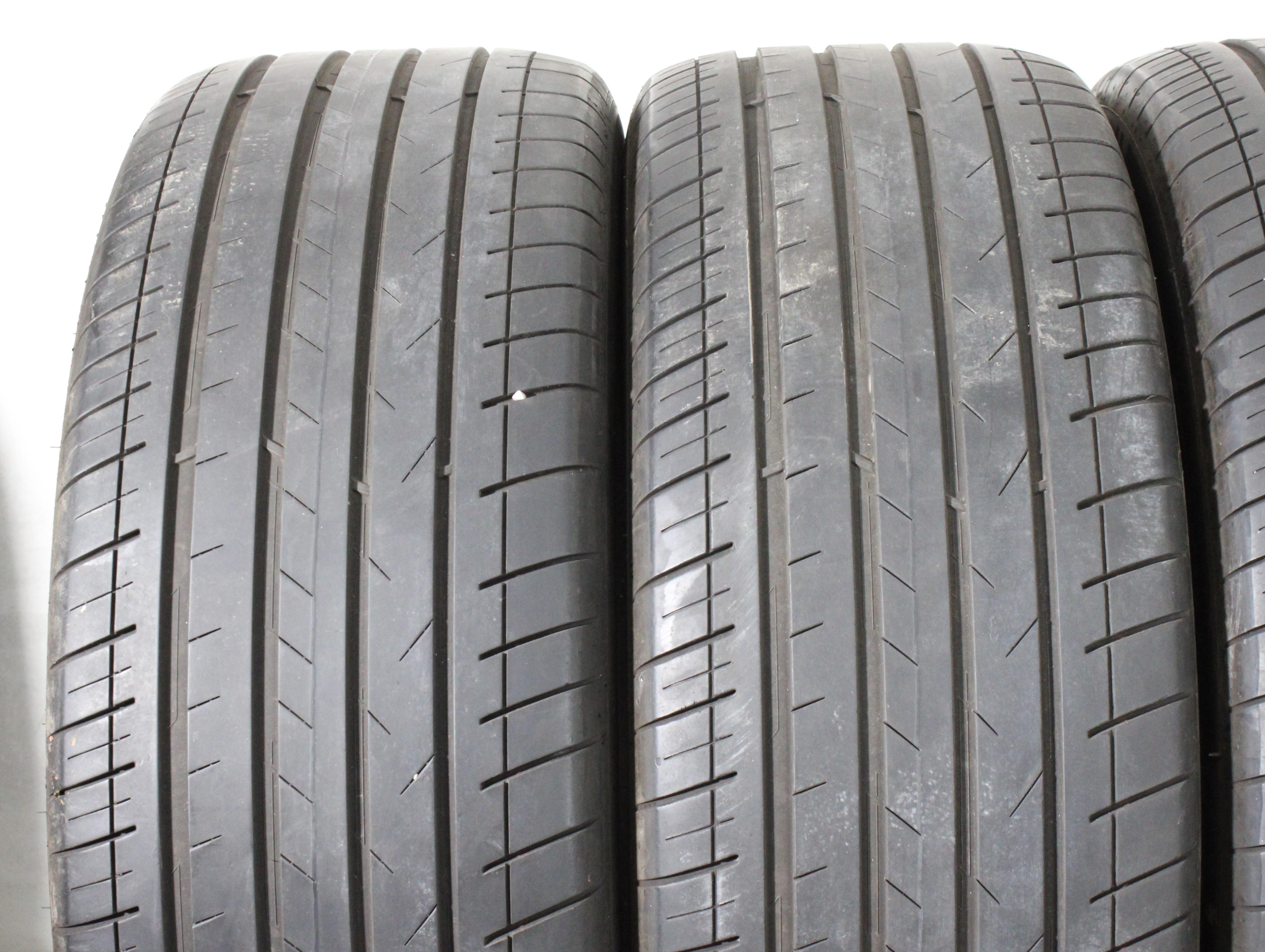 4 x 225/55R18 102Y Sommerreifen Vredestein Ultrac *MO 2x4-4,5mm/2x5mm 2023