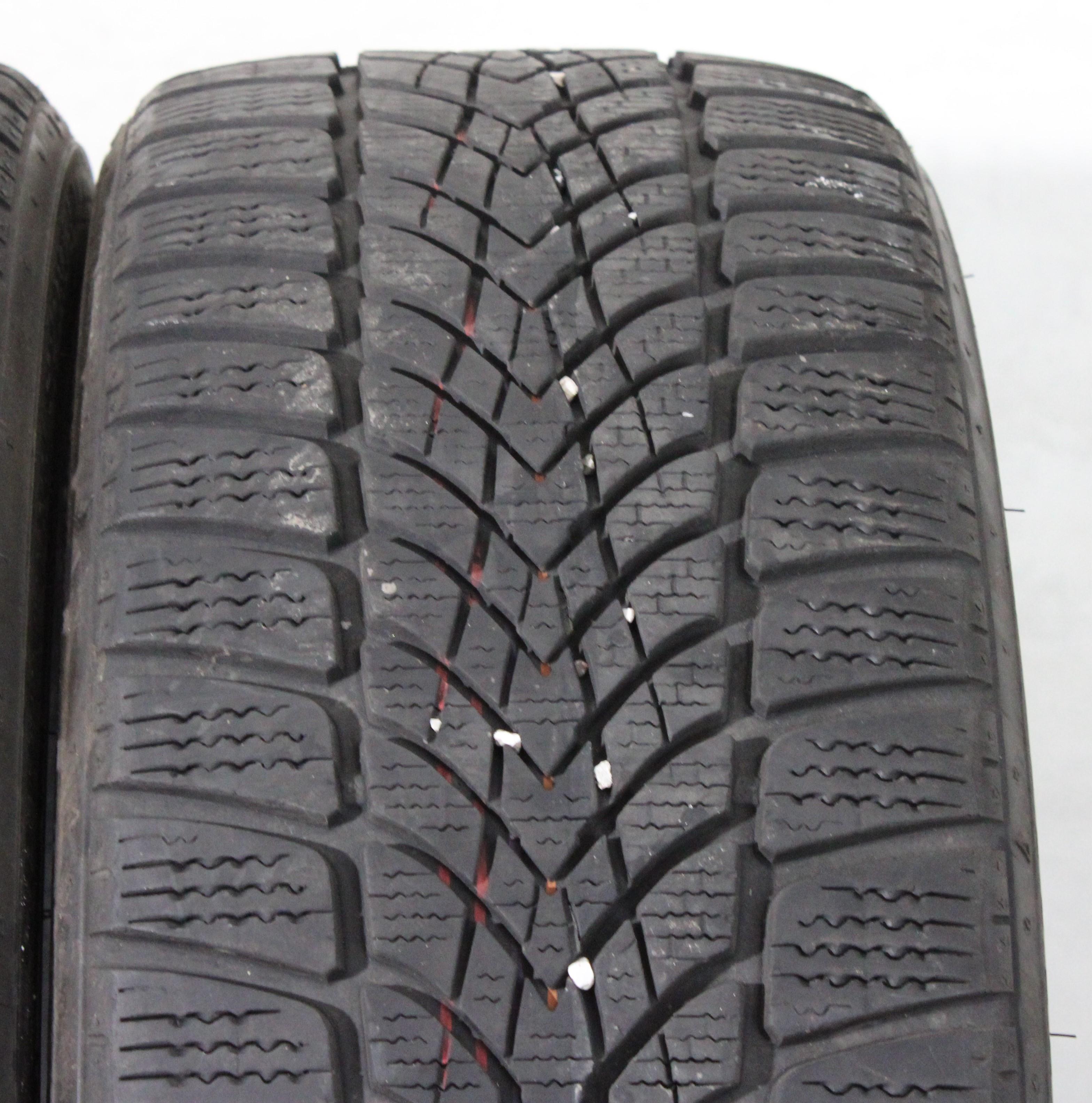 2 x 205/45R17 88V Pneumatici invernali Dunlop SP Winter Sport 4D 5-5,5mm 2018 *