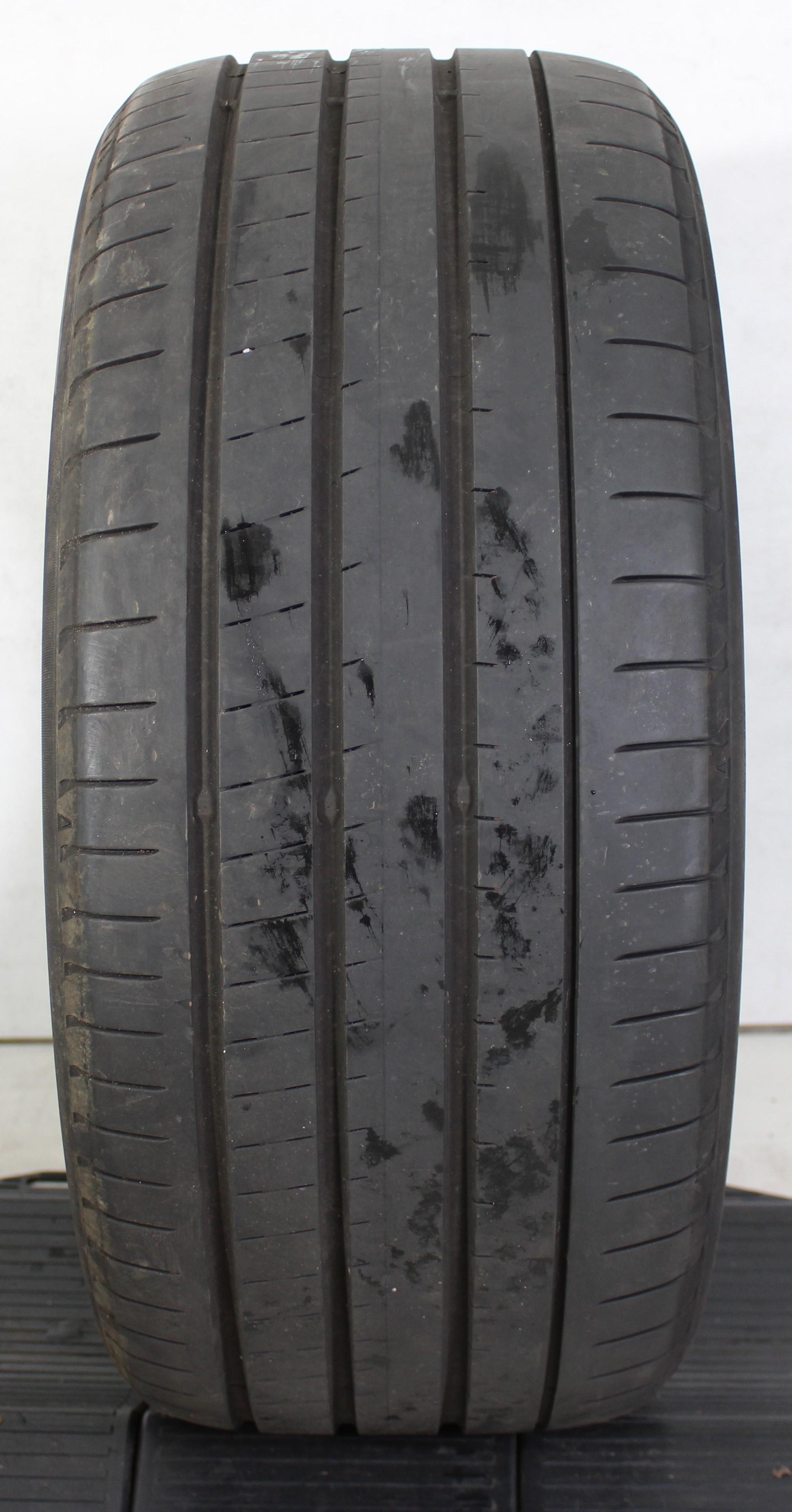 1 x 275/40R20 106W neumático de verano Yokohama Advan Sport V107 5,5mm 2022 *