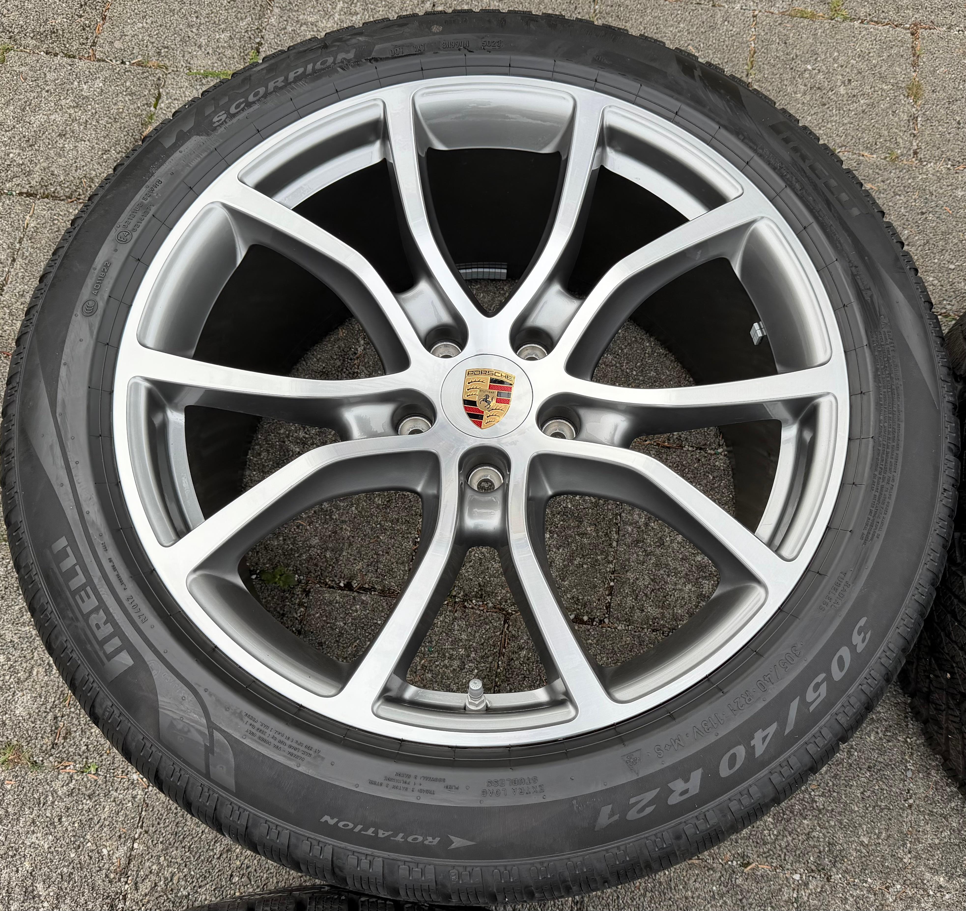 4 originele 21" aluminium winterwielen Porsche Cayenne Coupe II E3 9Y3601025BN Pirelli