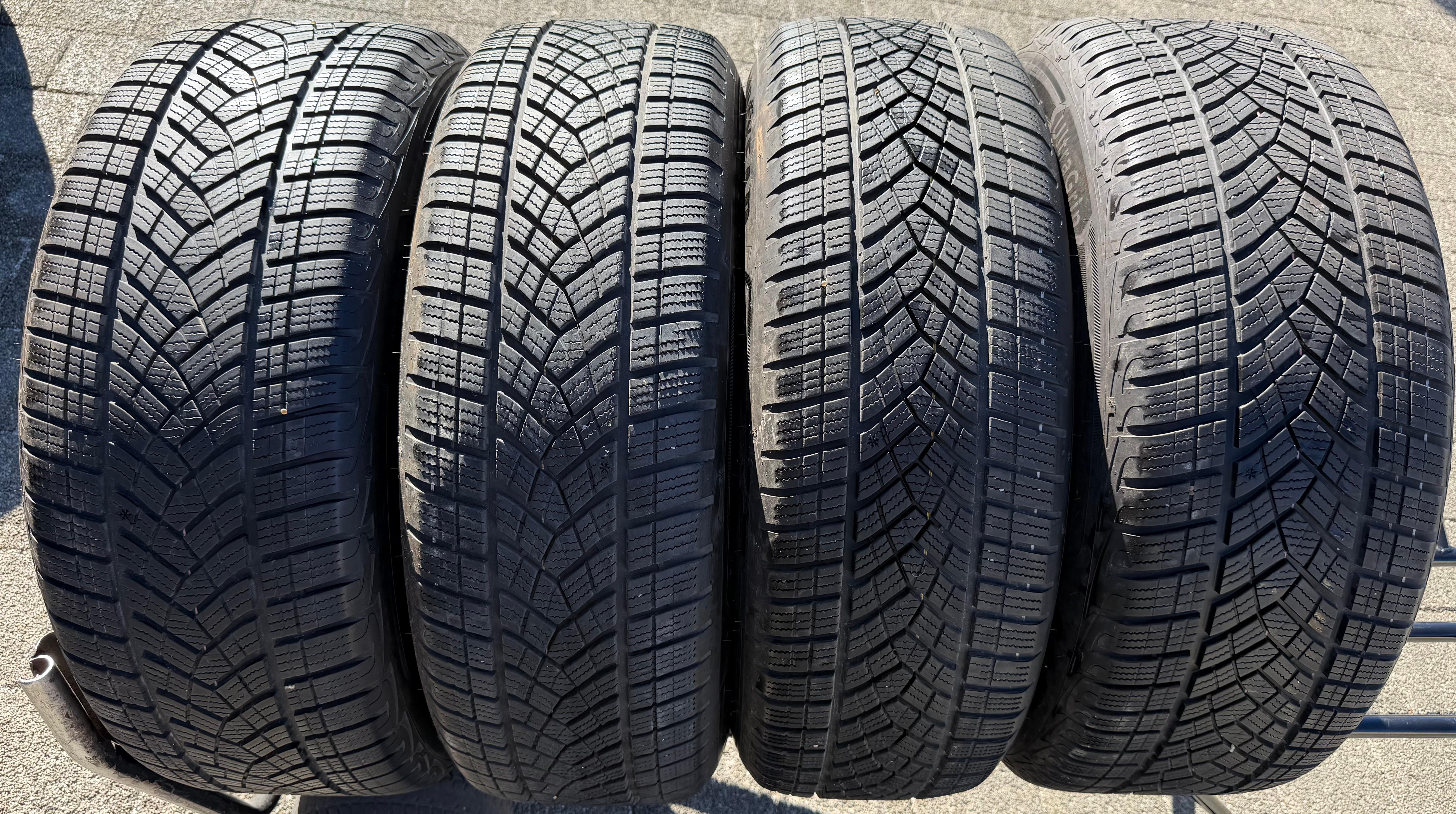 4 Original 19" Alu Winterräder AUDI Q6 SQ6 GF 85H601025F 85H601025G Goodyear