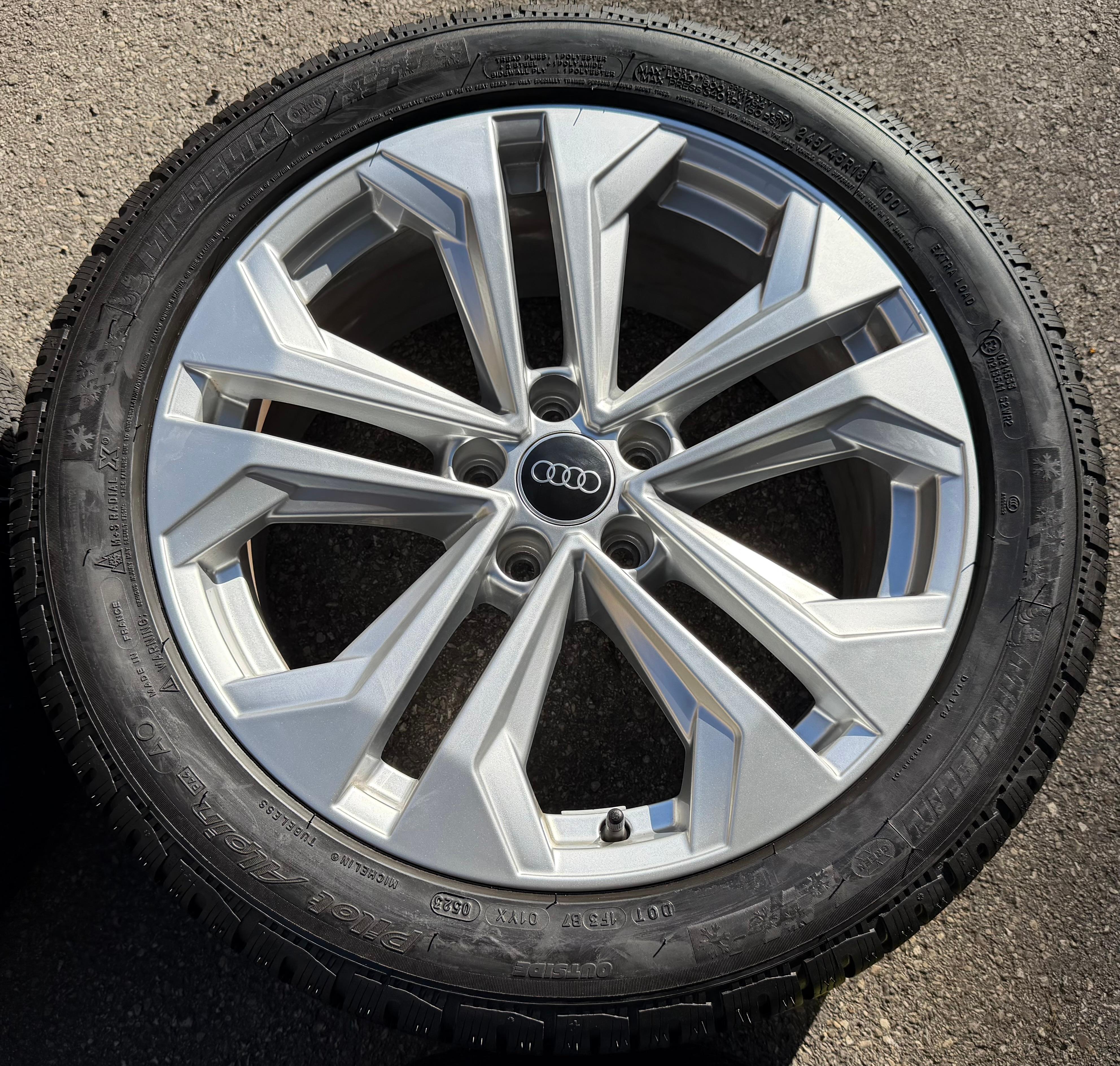 4 ruedas de invierno de aleación originales de 18" para Audi A4 Allroad 8W B9 8W9601025L 245/45R18 100V Michelin