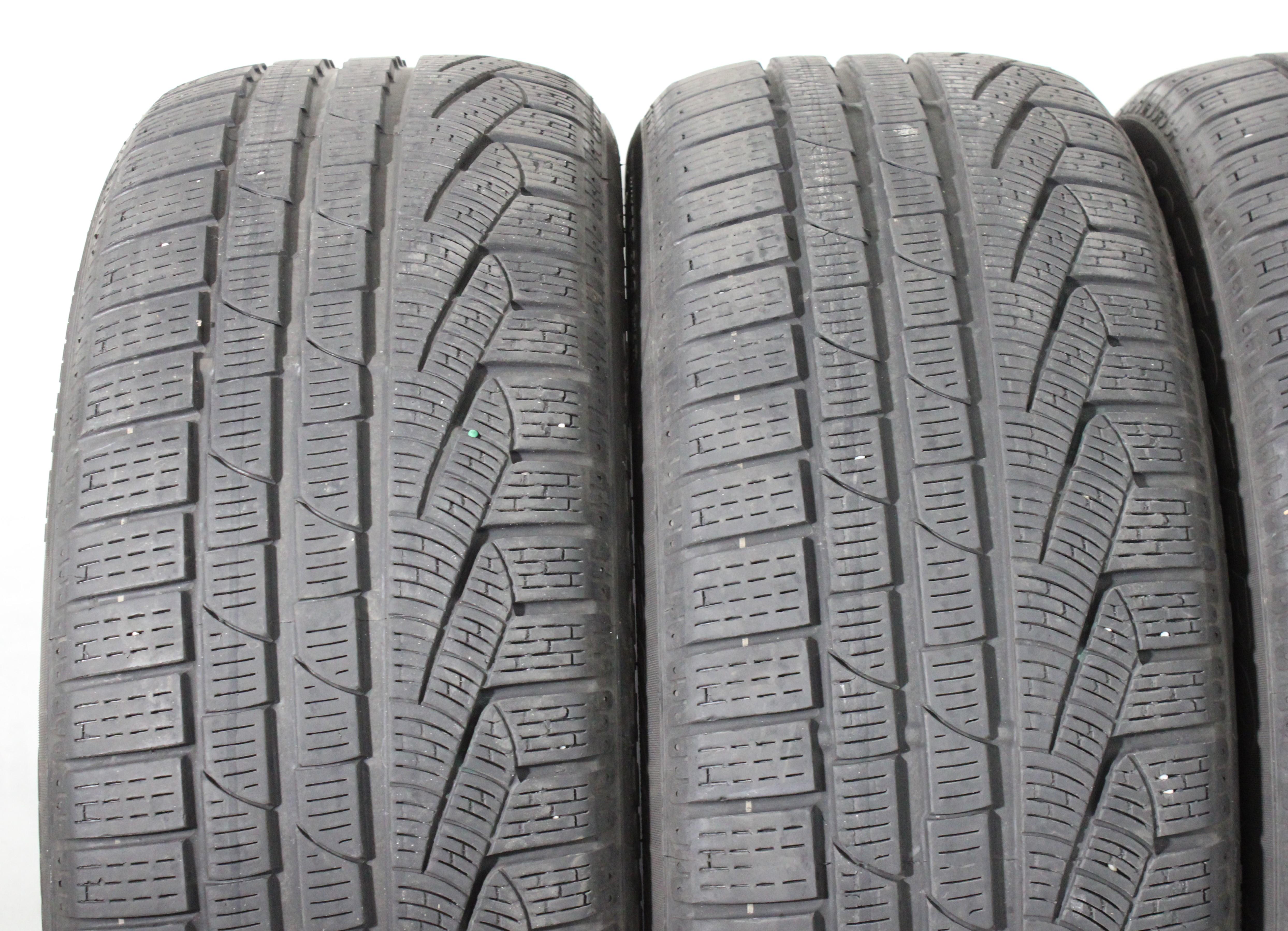 4 x 225/45R18 95V Winterreifen Pirelli Sottozero Winter 240 Serie 2 Runflat 5-5,5mm 2016 *