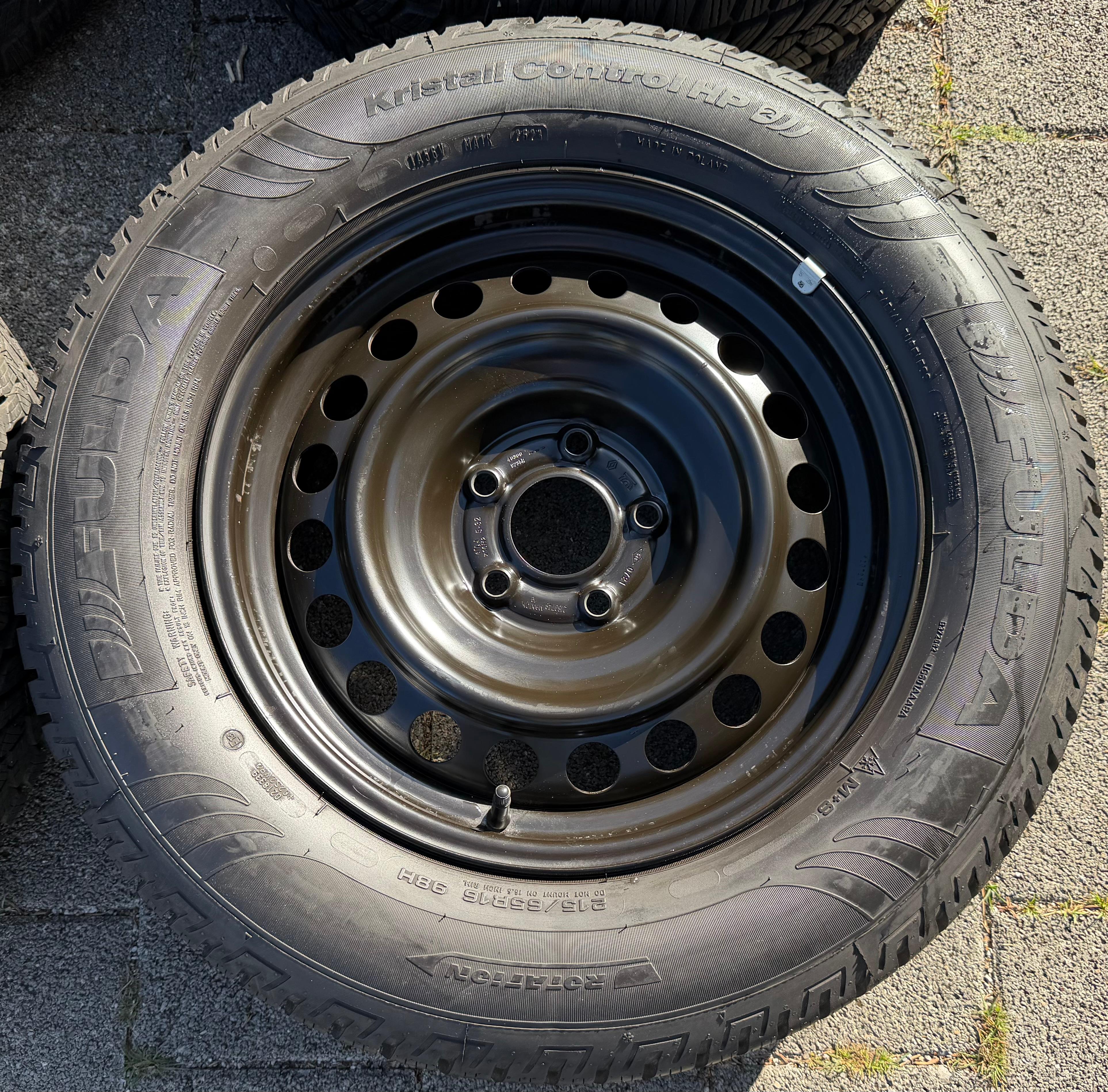 4 Winterräder Mitsubishi ASX VSE Nissan Juke F16 Renault Captur II RFJ 215/65R16 98H RDKS