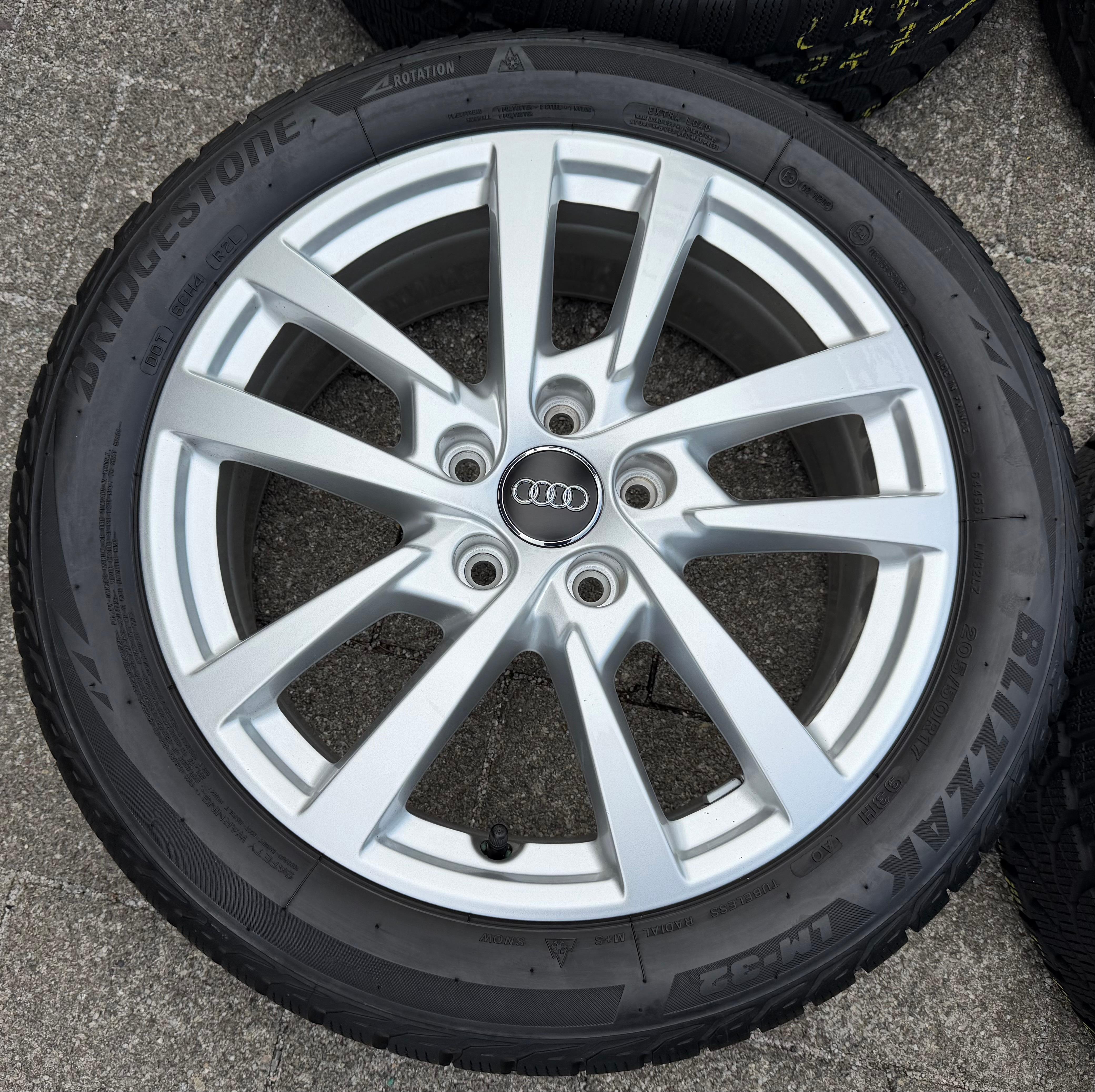 4 Original 17" Alu Winterräder Audi A3 S3 8V 8V0601025DH 205/50R17 93H Bridgestone