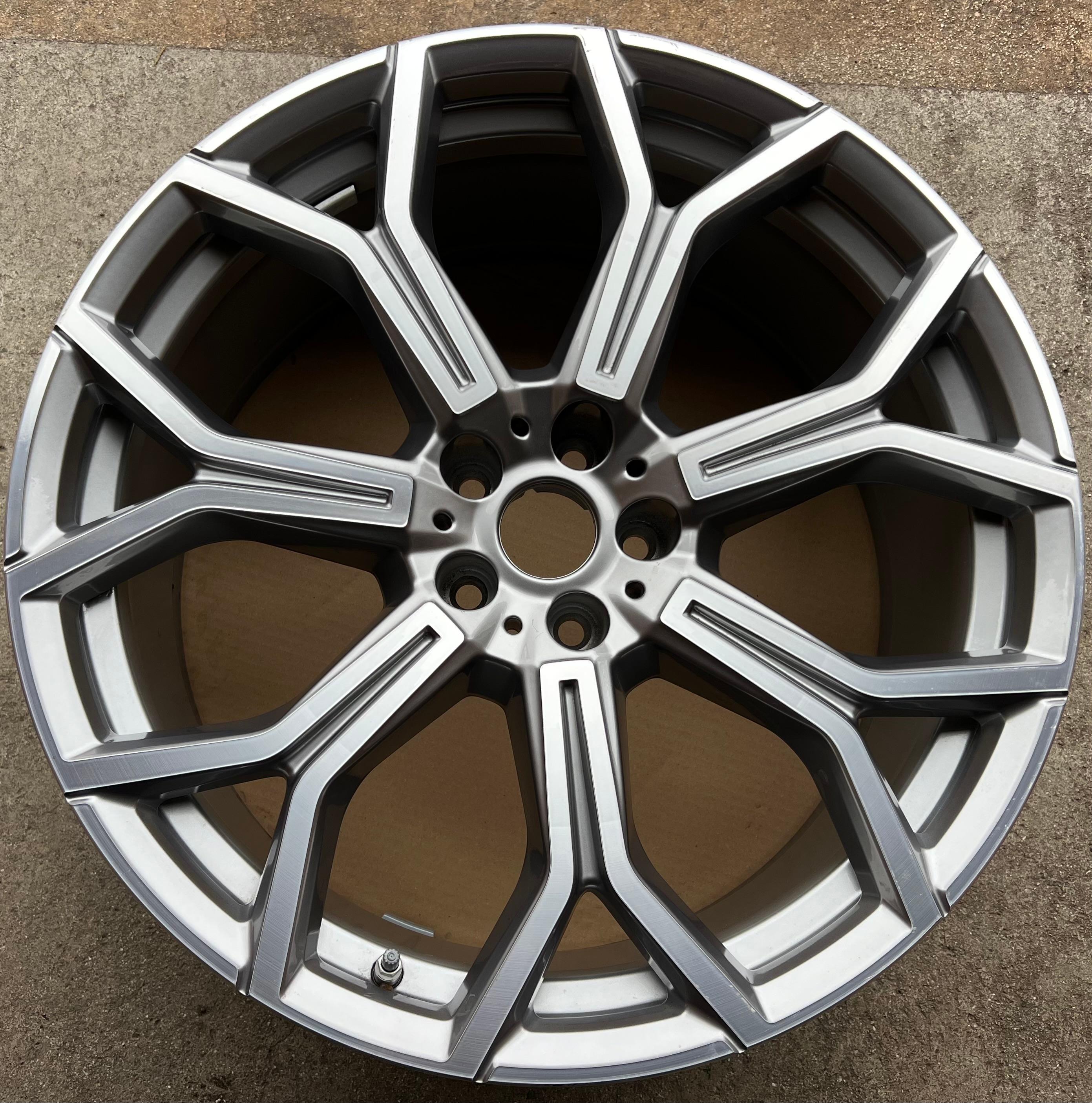 1 X ORIGINAL 21" ALUFELGE BMW X7 G07 6885142 STYLING 753 9,5x21 ET36 FREIHAUS
