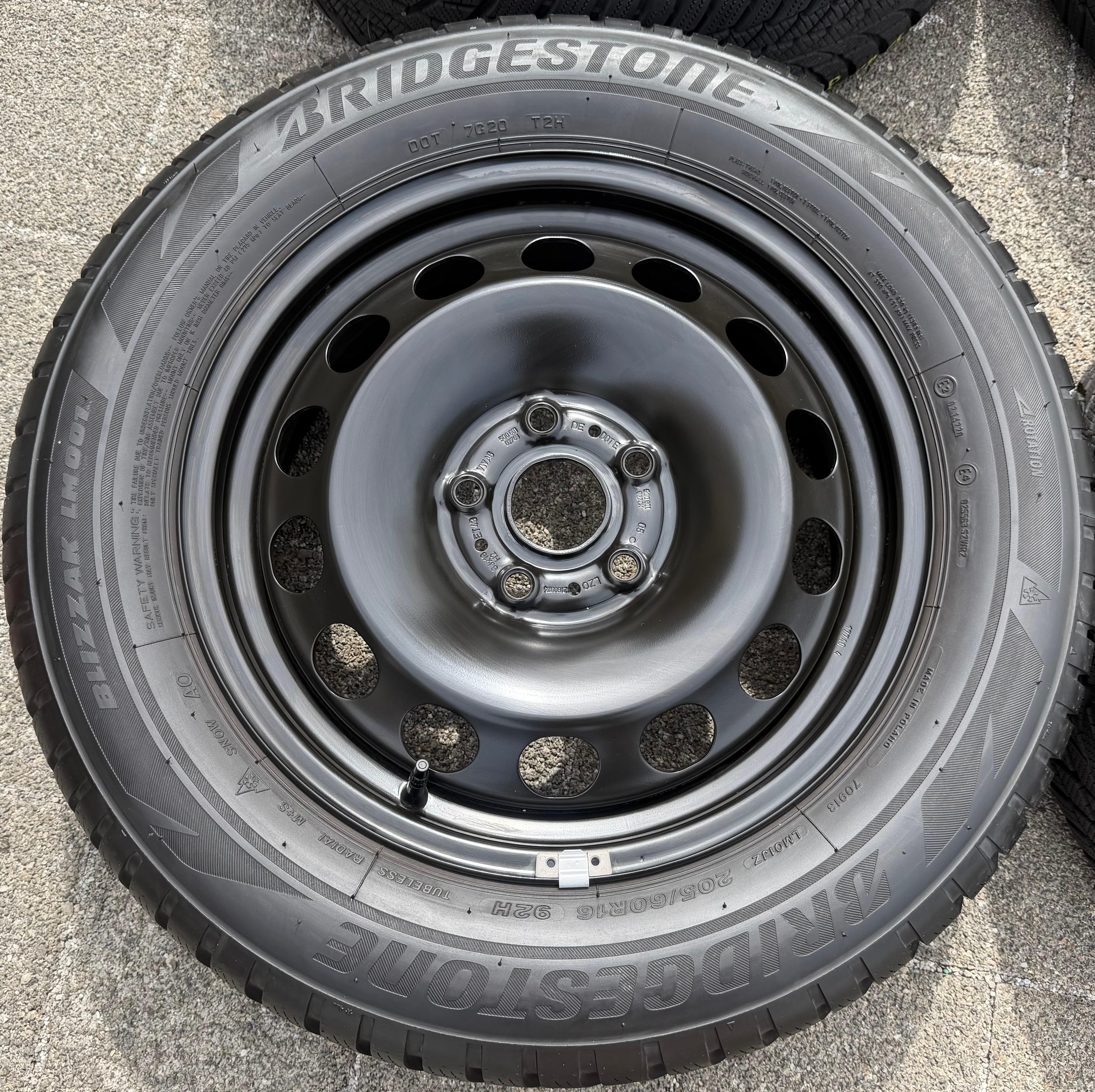4 Winterräder Audi Q2 GA VW T-Roc 205/60R16 92H Bridgestone 5Q0601027AM