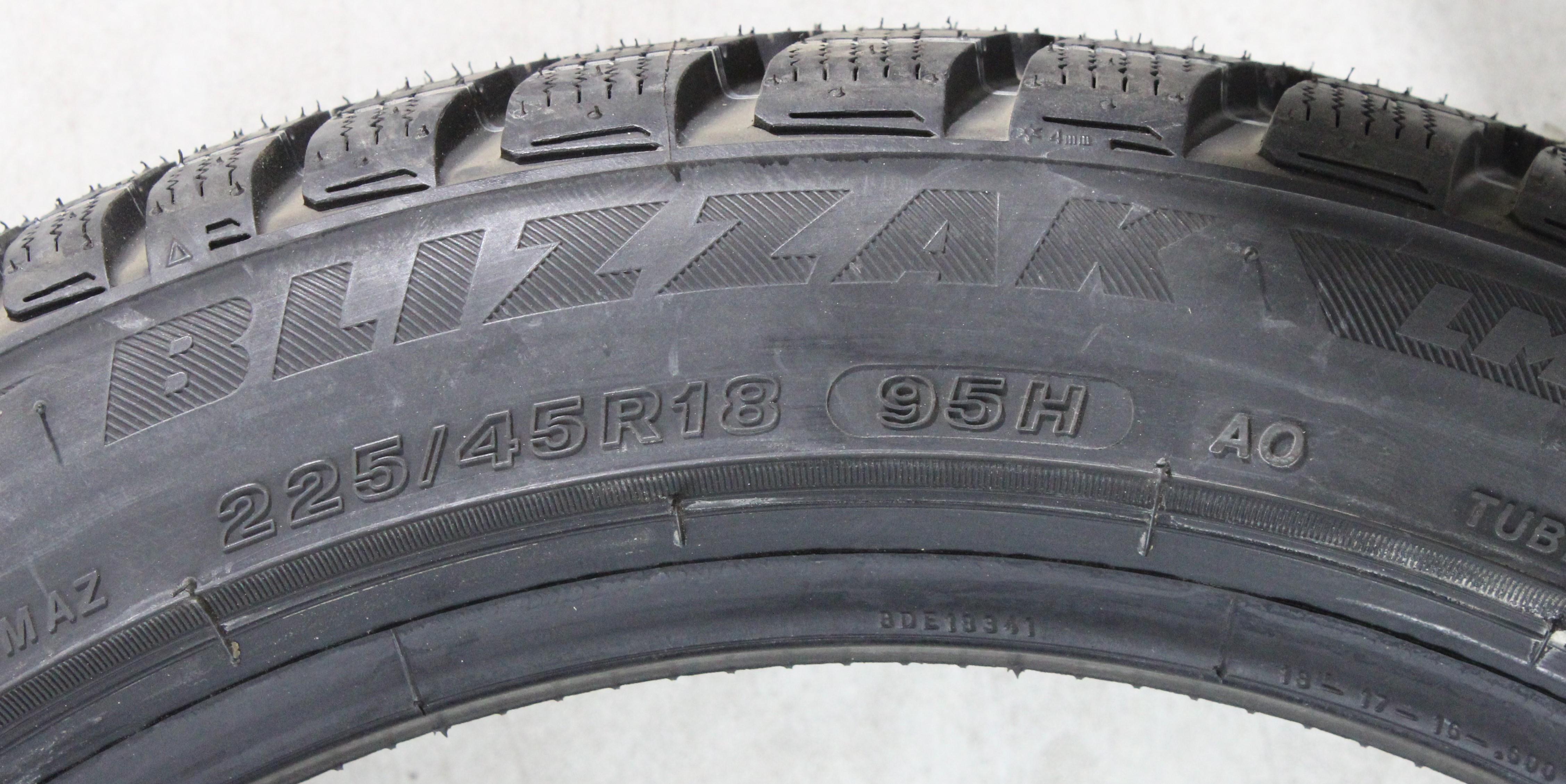 2 x 225/45R18 95H Pneus hiver Bridgestone Blizzak LM-32 AO NEUFS 2021