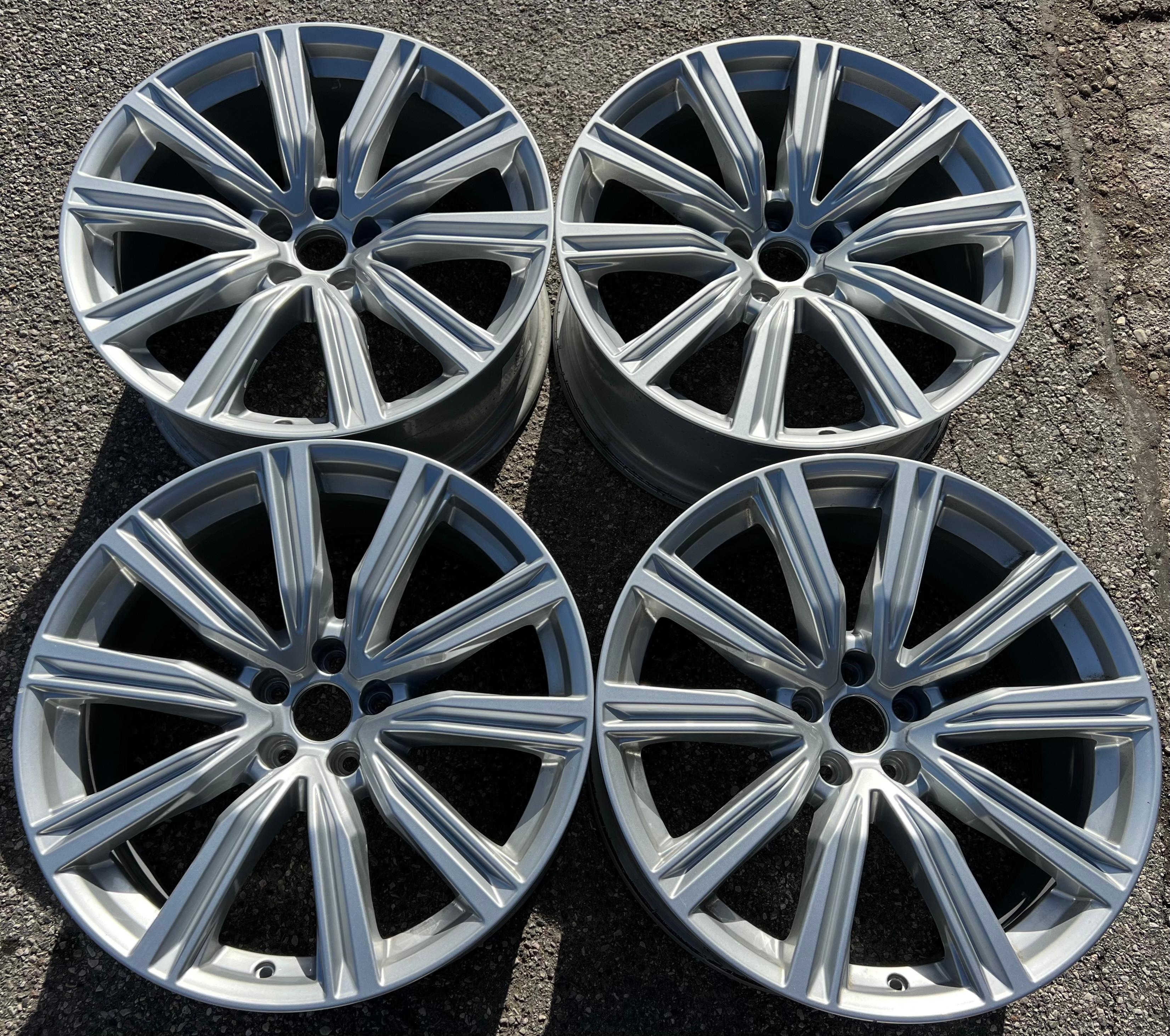 4 ORIGINAL 20" ALUMINIUM WHEELS AUDI Q8 4M 8,5x20 ET20 4M8601025T FREIHAUS