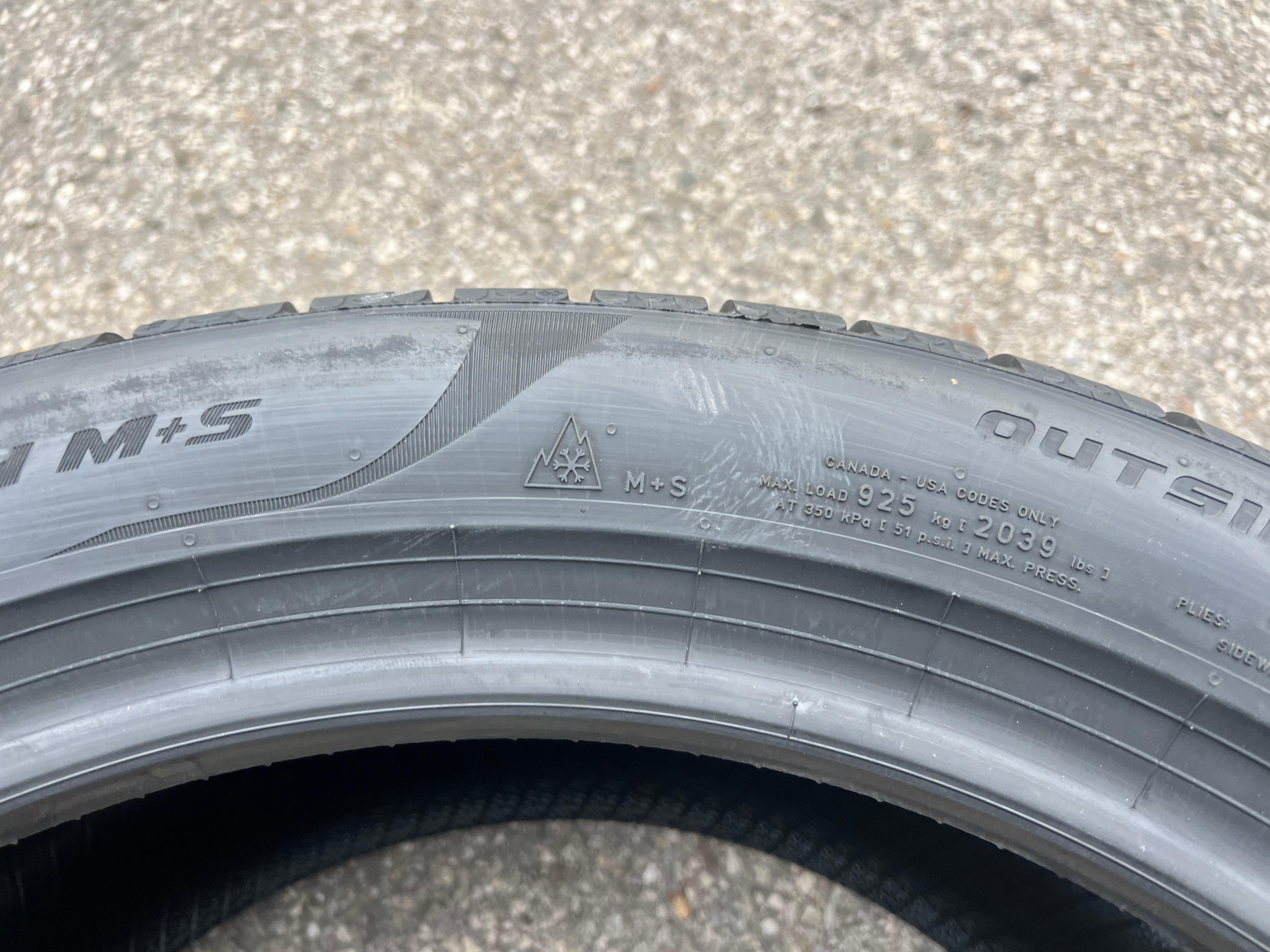 2 x 275/40R19 105H Winterbanden Pirelli Pzero Winter 2022 NIEUW Gratis verzending