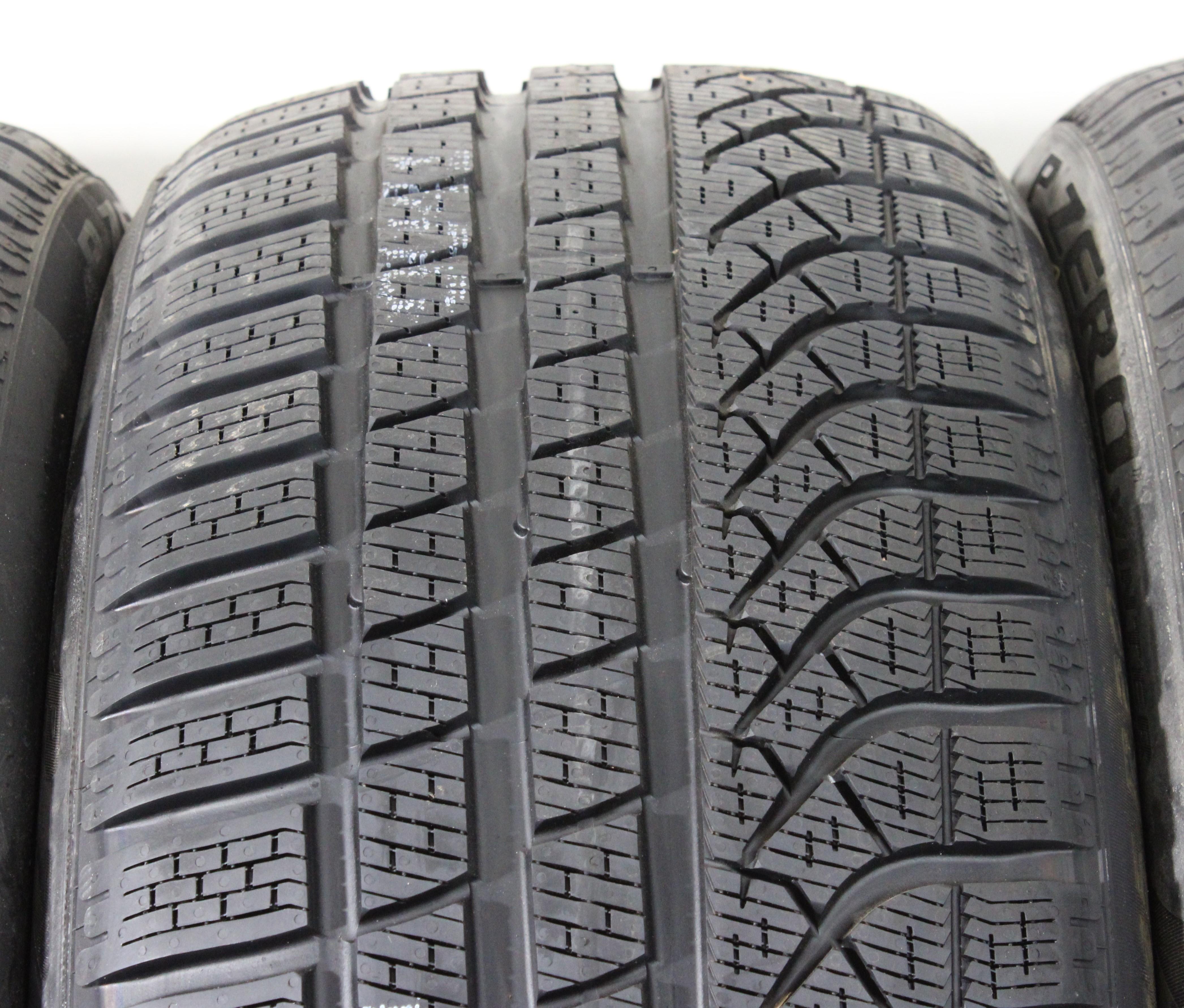 4 x 245/45R20 103V Winterreifen Pirelli Pzero Winter NF0 Elect Volles Profil 2021