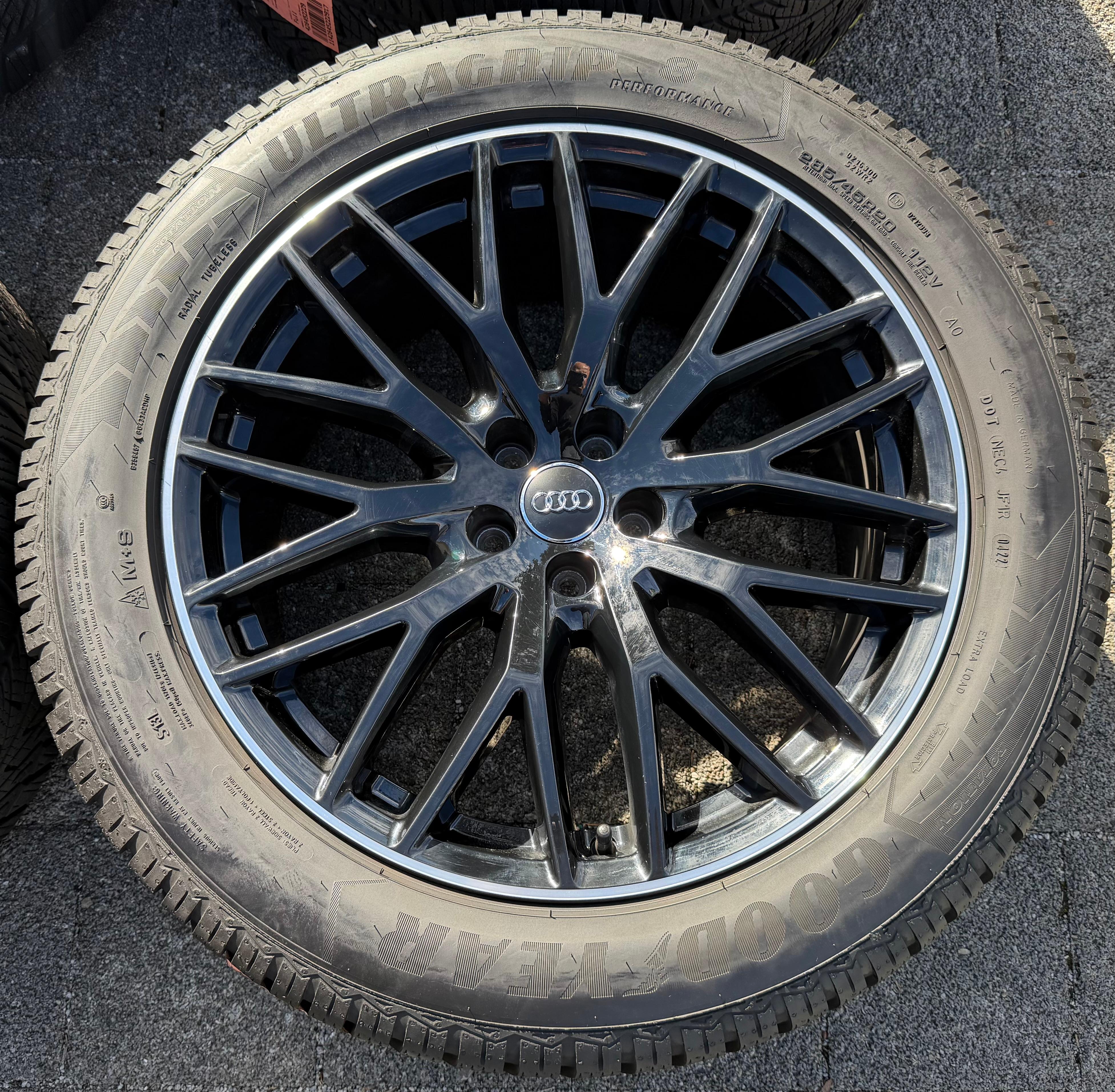 4 Original 20" Alu Winterräder Audi Q7 4M 4M0601025CR 285/45R20 112V Goodyear