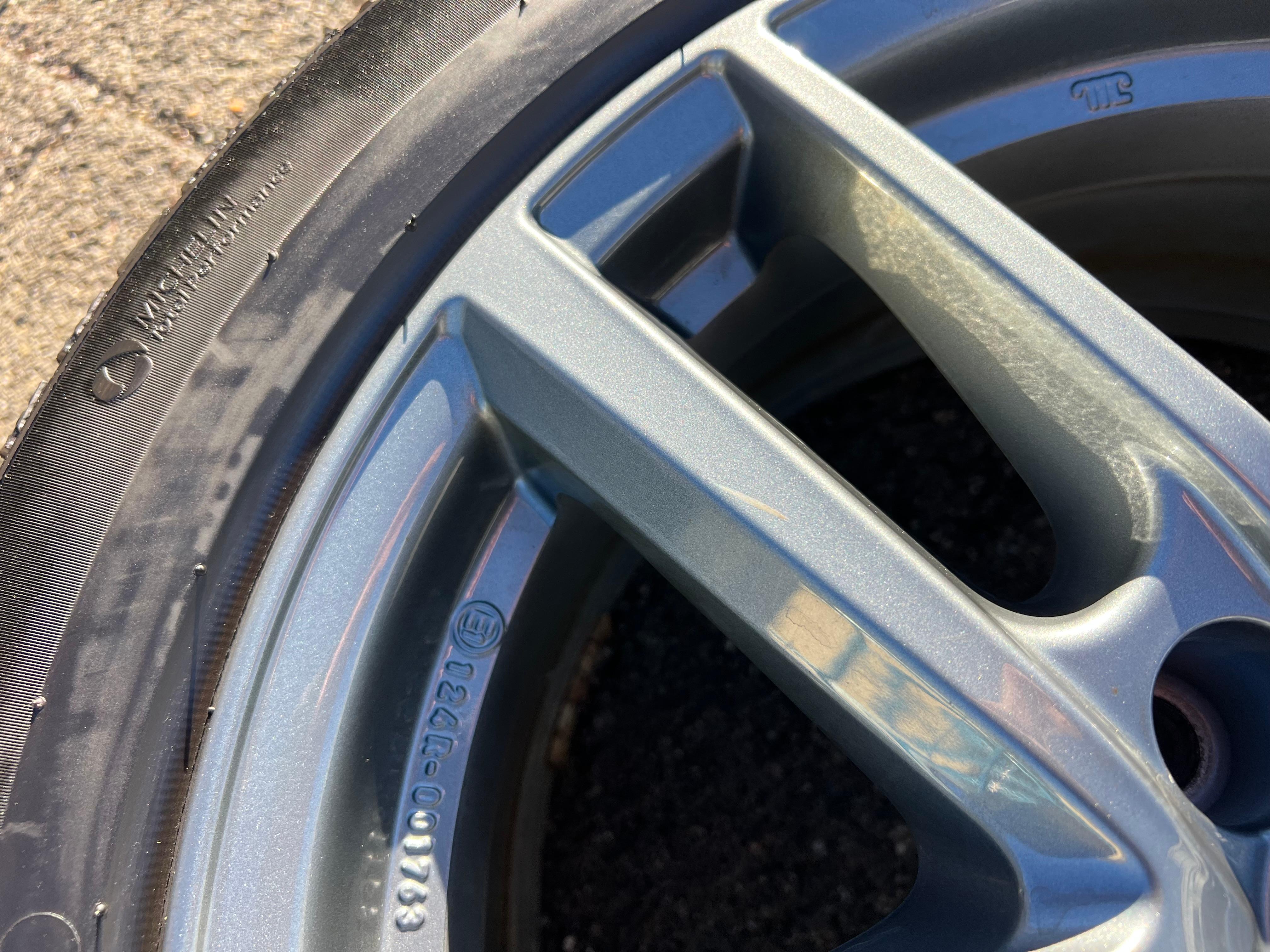 RUOTE IN LEGA 17" INVERNALI BMW SERIE 2 G42 SERIE 3 G20 G21 SERIE 4 G22 G23 225/50R17 98V RDKS