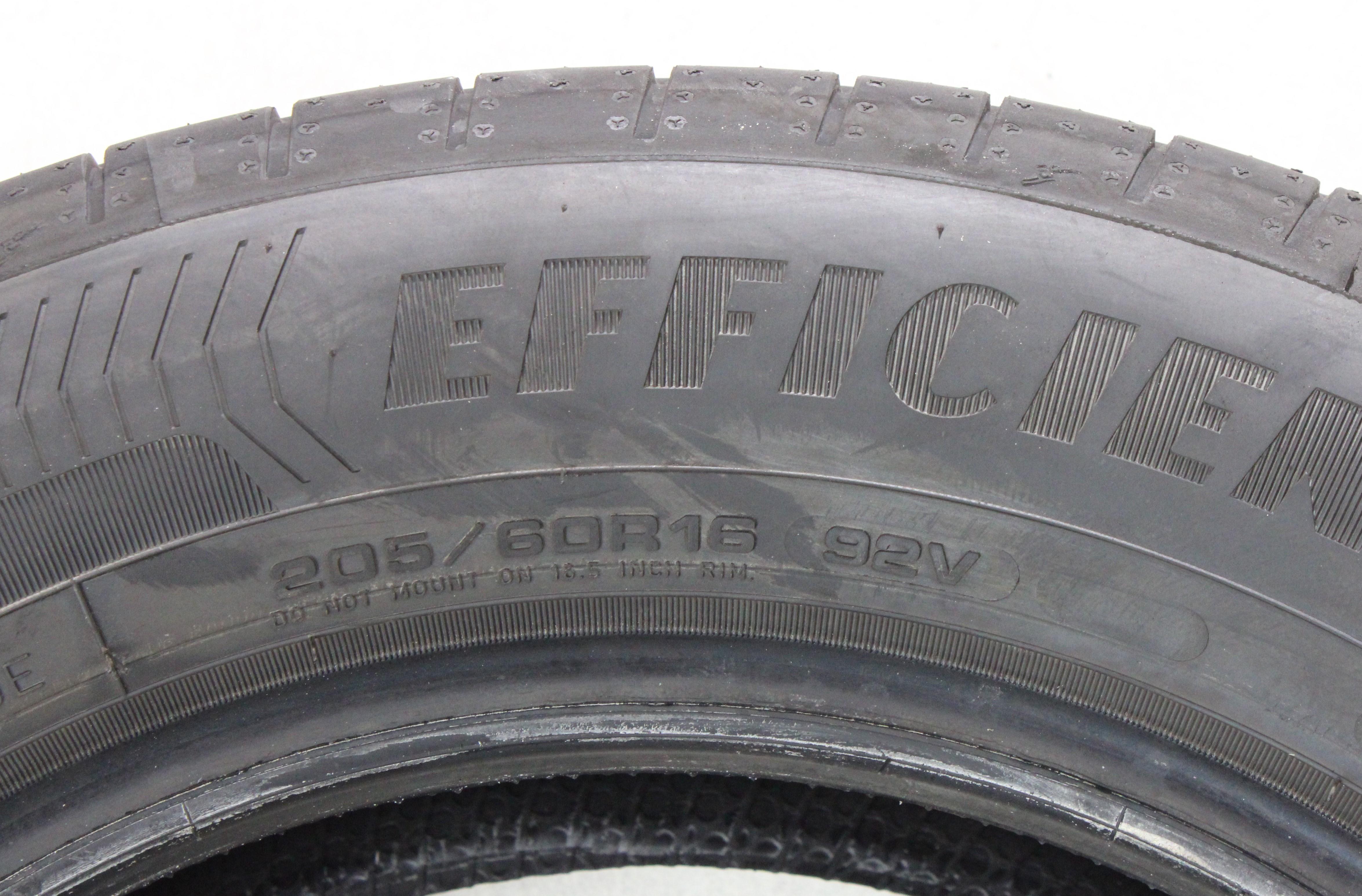4 x 205/60R16 92V pneus été Goodyear Efficient Grip Performance Profil complet 2026