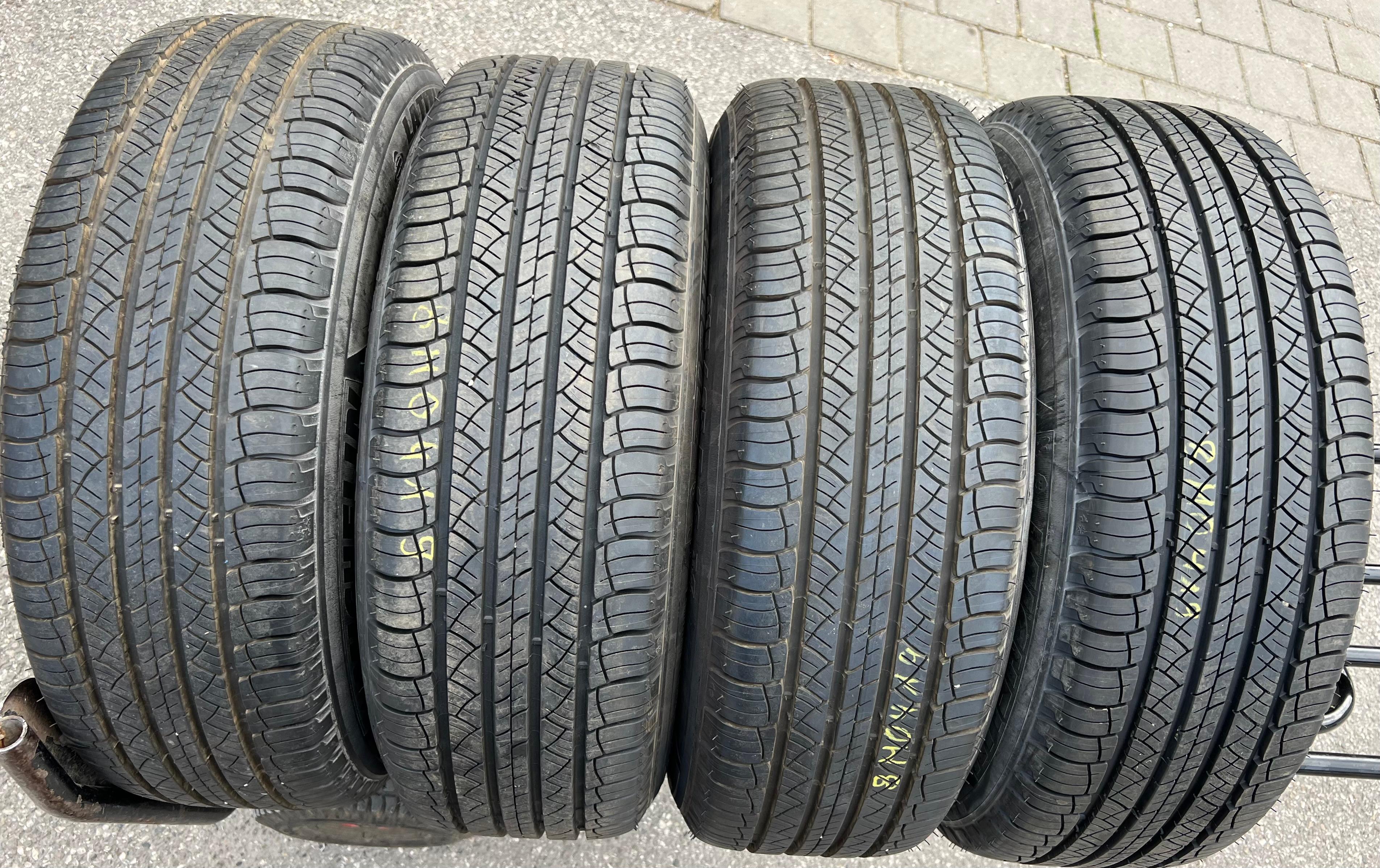 4 LLANTAS ALUMINIO 16" VERANO DACIA DUSTER SR 215/65R16 98H MICHELIN 2020 RDKS ENTREGA GRATUITA
