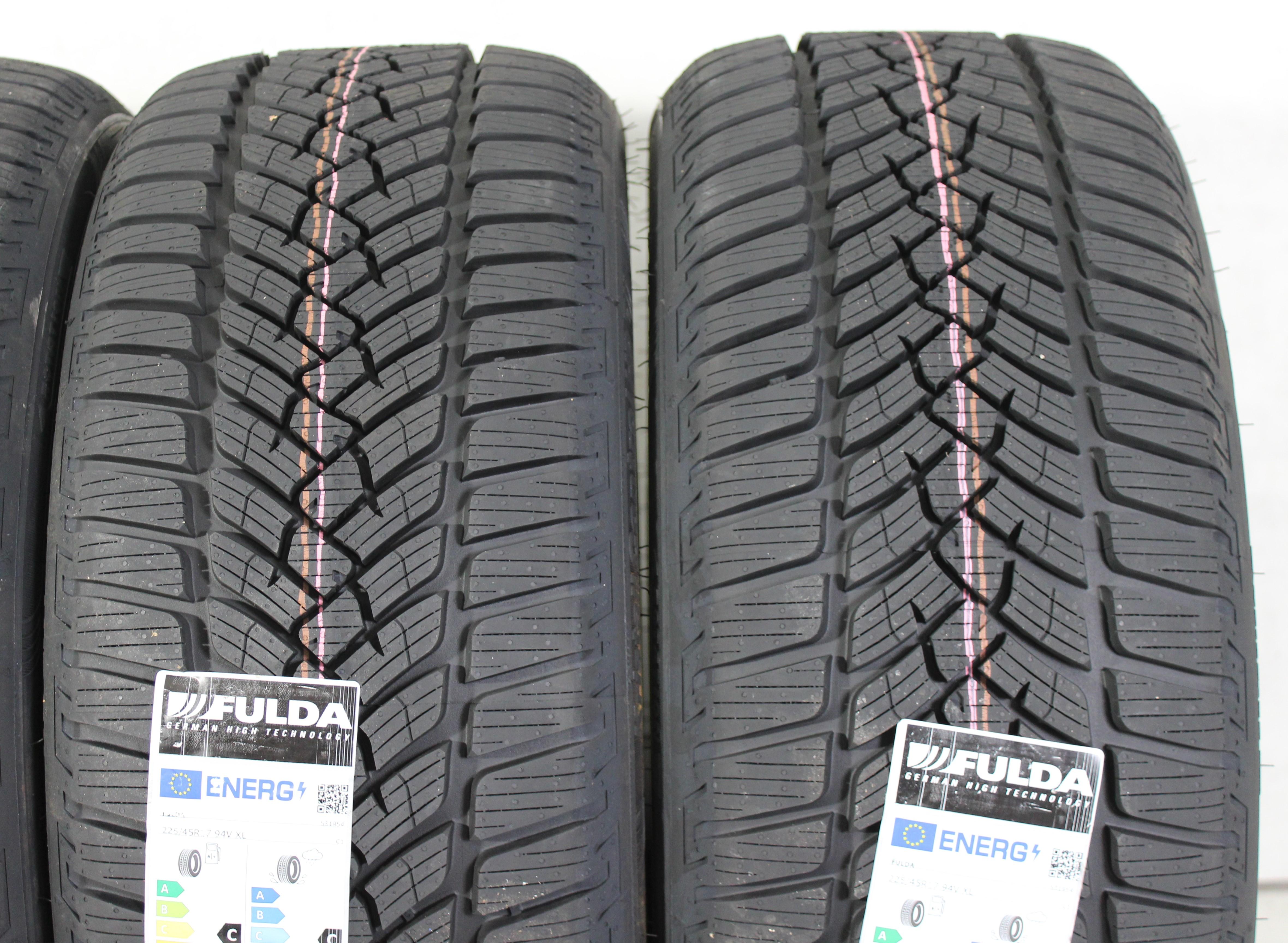 4 x 225/45R17 94V pneumatici invernali Fulda Kristall Control HP2 2024 XL NUOVI