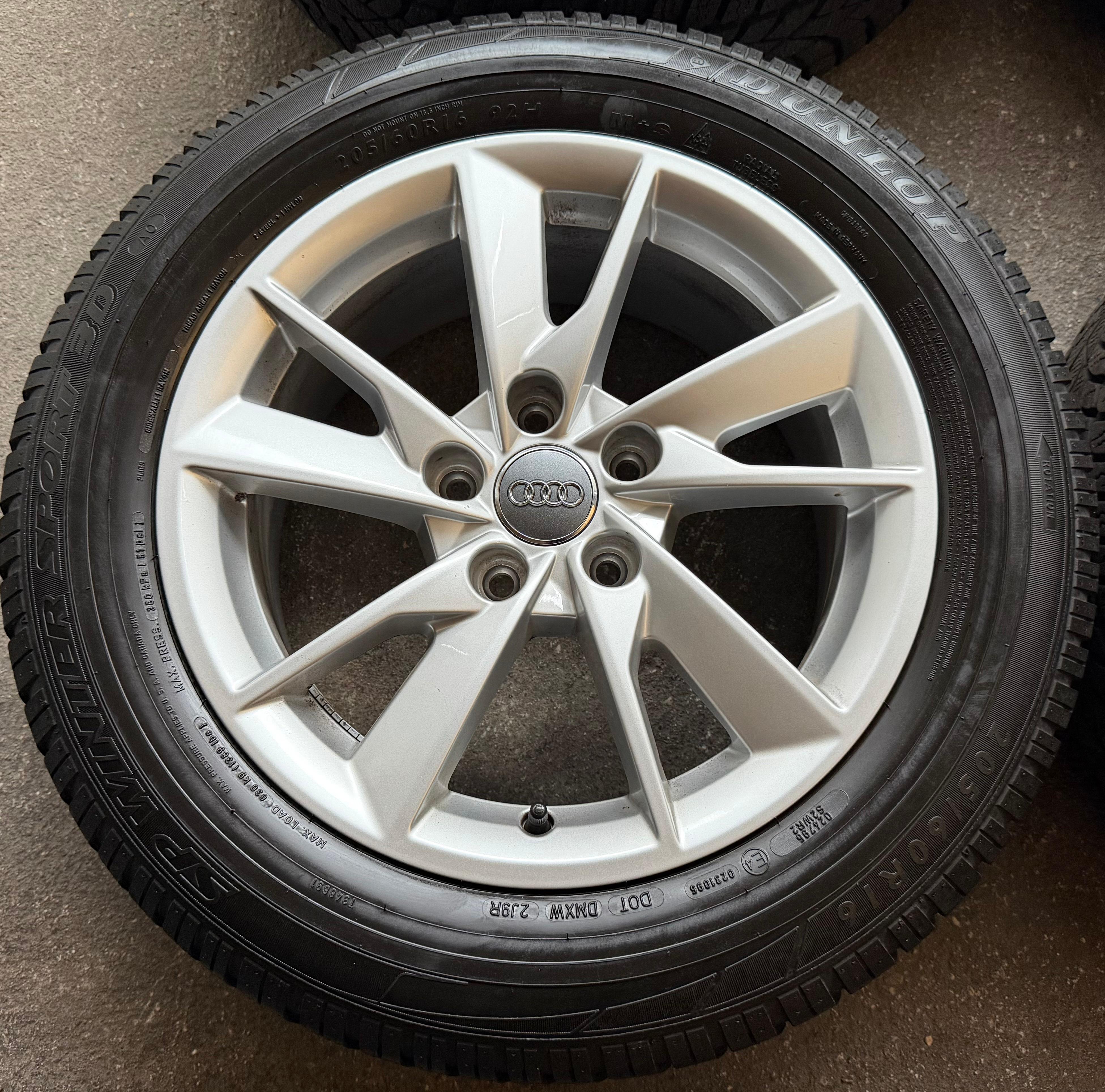 4 Original Alu Winterräder Audi A4 8W B9 8W0601025A 205/60R16 92H Dunlop