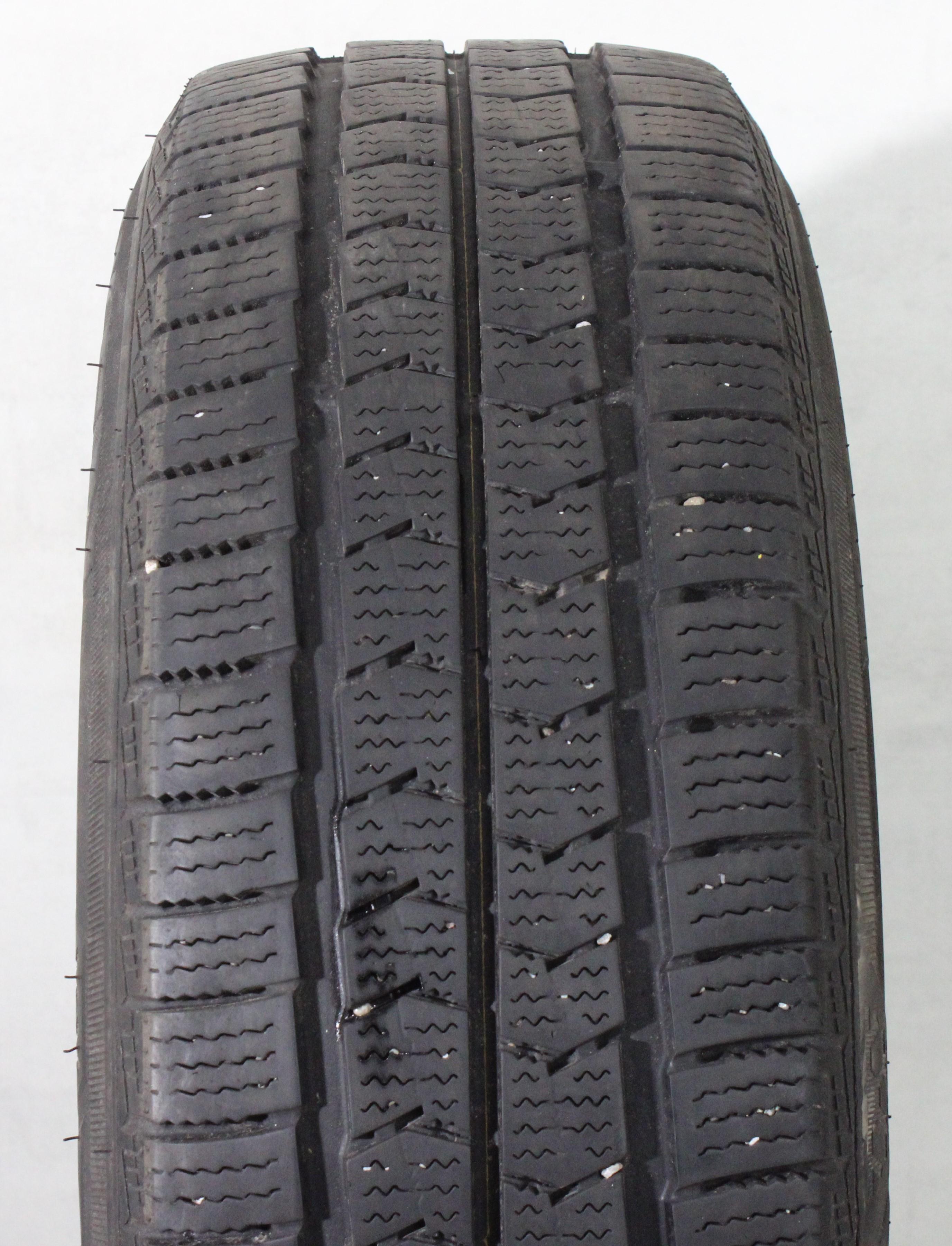 1 x 215/65R16C 109/107R winterband Nexen Winguard WT1 6-6,5mm 2022