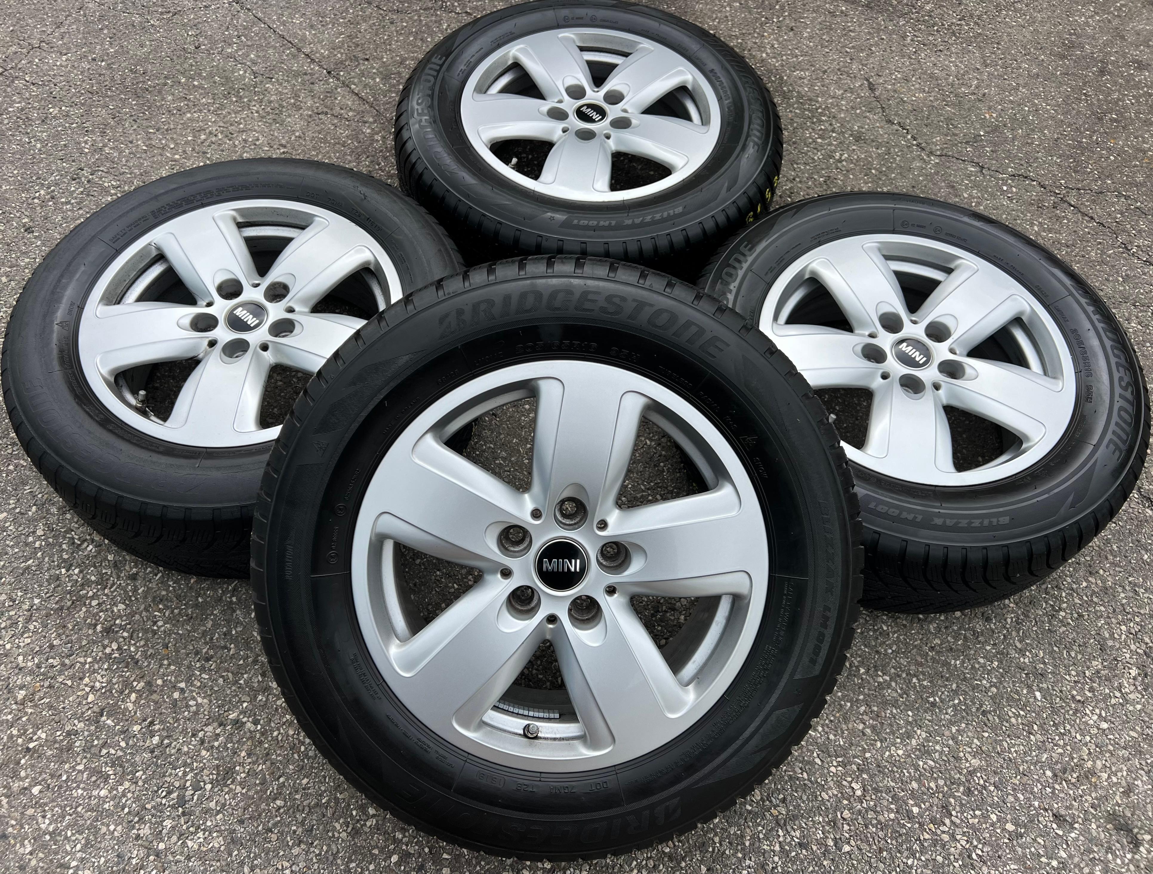 4 RUOTE ORIGINALI IN ALLUMINIO 16" MINI COUNTRYMAN F60 6856029 7x16 ET41 TPMS FREEHOUSE