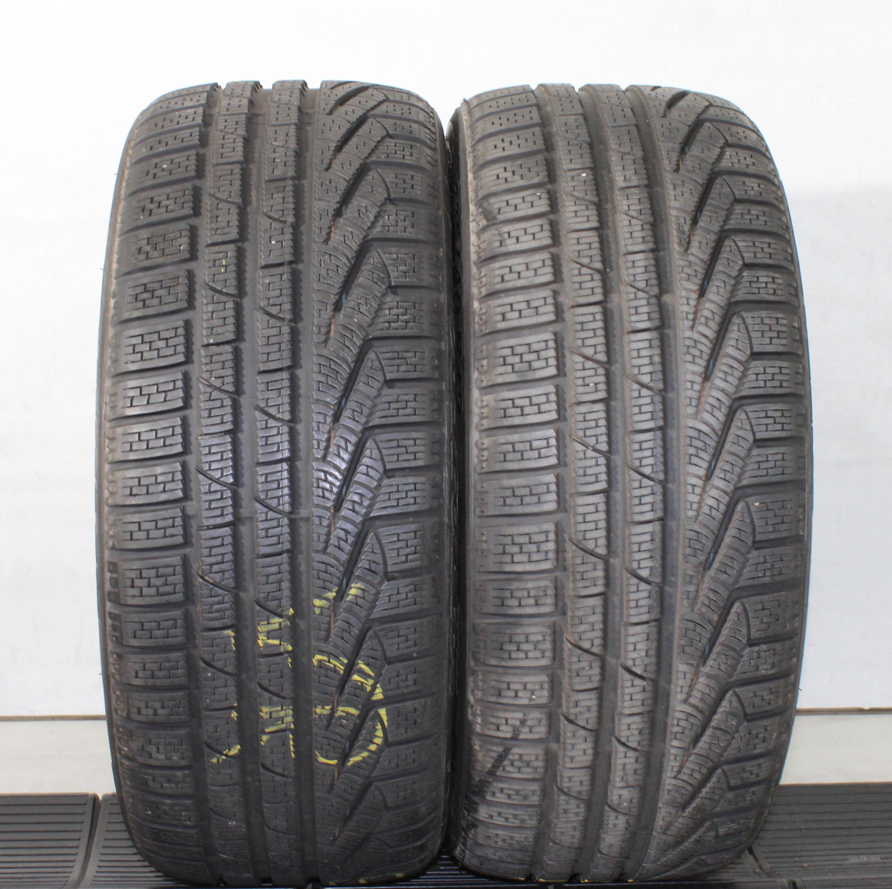 2 x 235/40R19 92V Winterreifen Pirelli Sottozero Winter 240 Serie 2 6,5-7mm 2012 N0