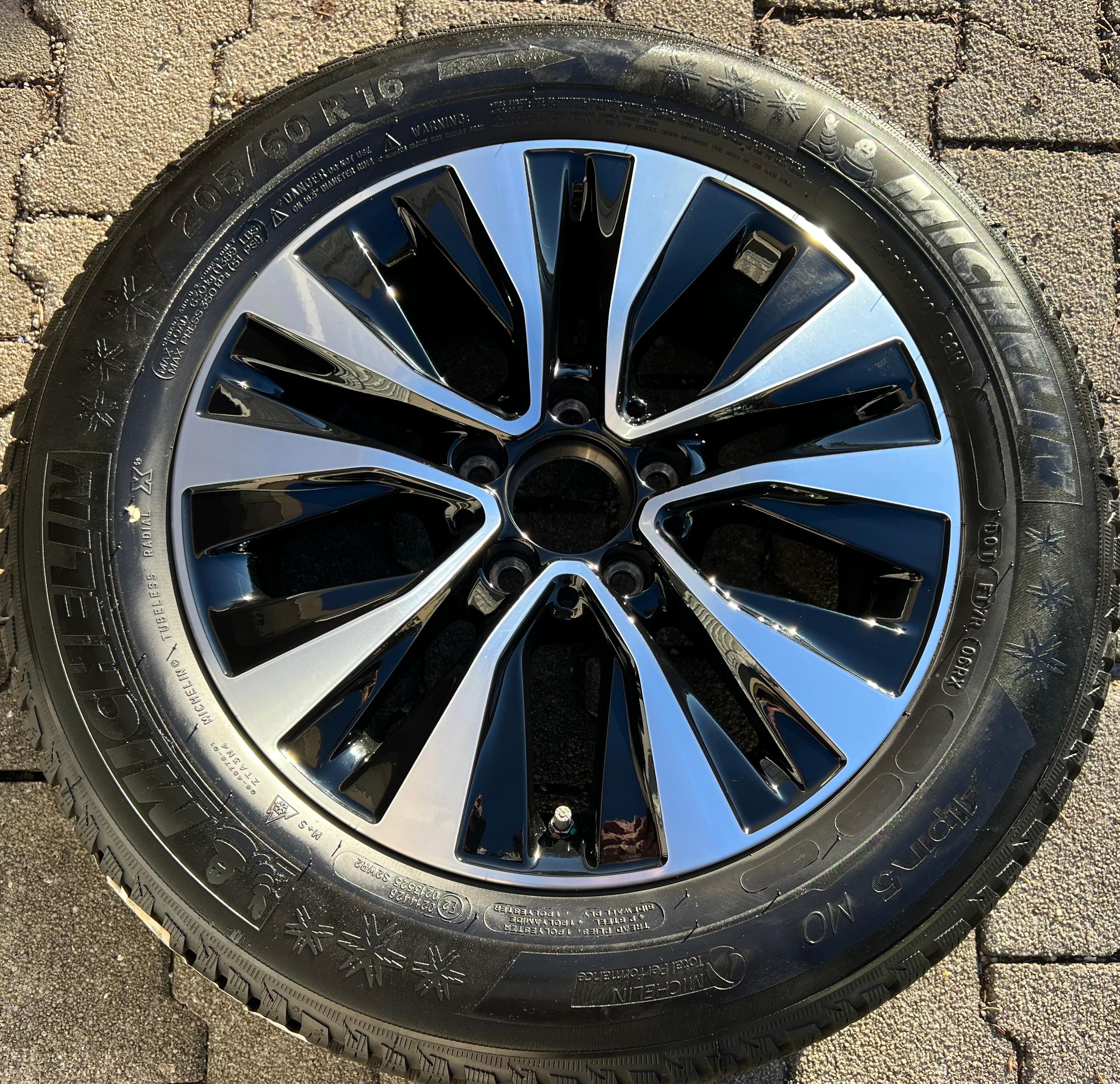 1 x ORIGINELE 16" ALUMINIUM VELG MERCEDES A-KLASSE W177, B-KLASSE W247, CLA W118 A1774010000 met bandenspanningscontrolesysteem (RDKS)