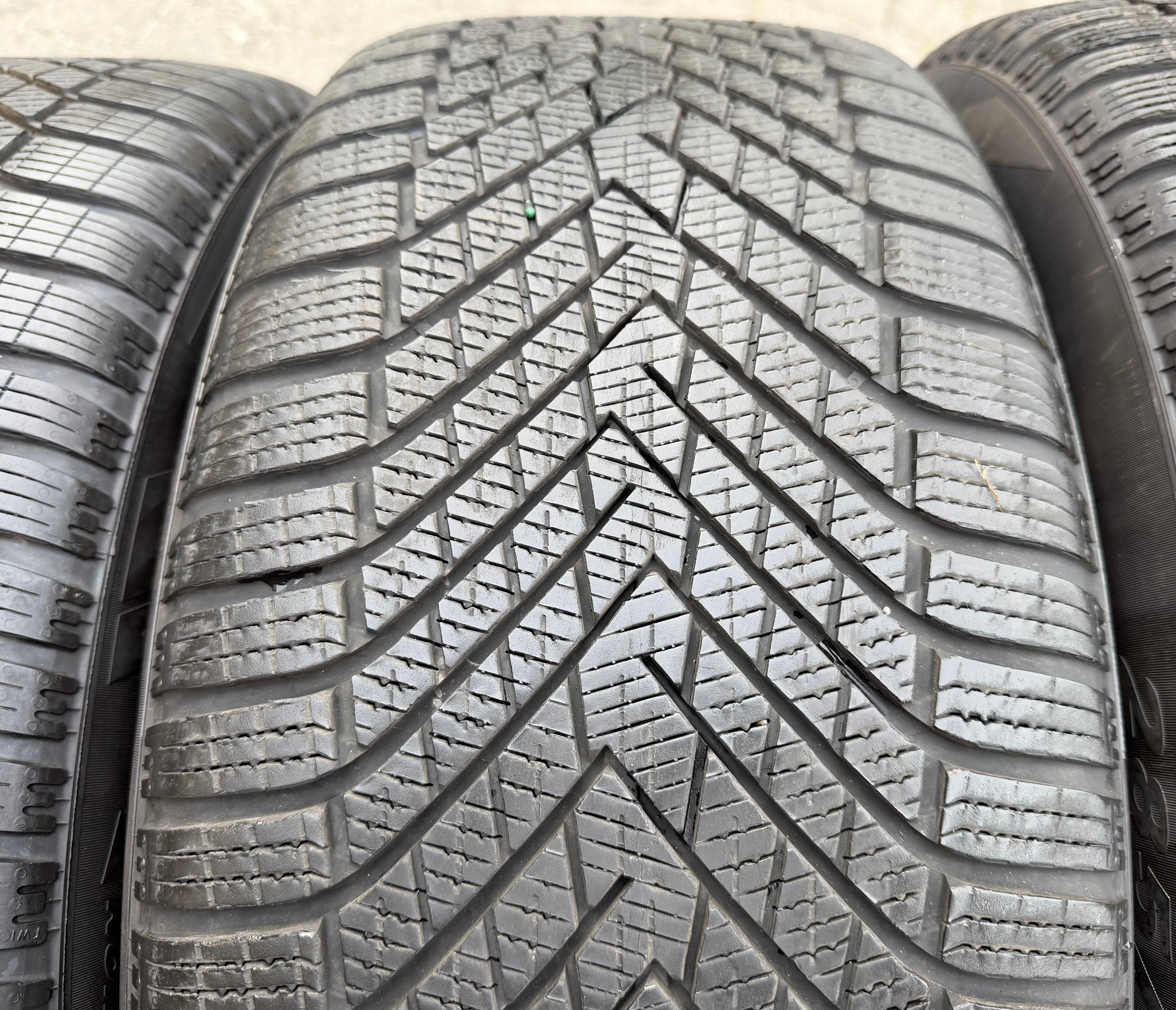 4 originele 21" aluminium winterwielen Porsche Cayenne Coupe II E3 9Y3601025BN Pirelli