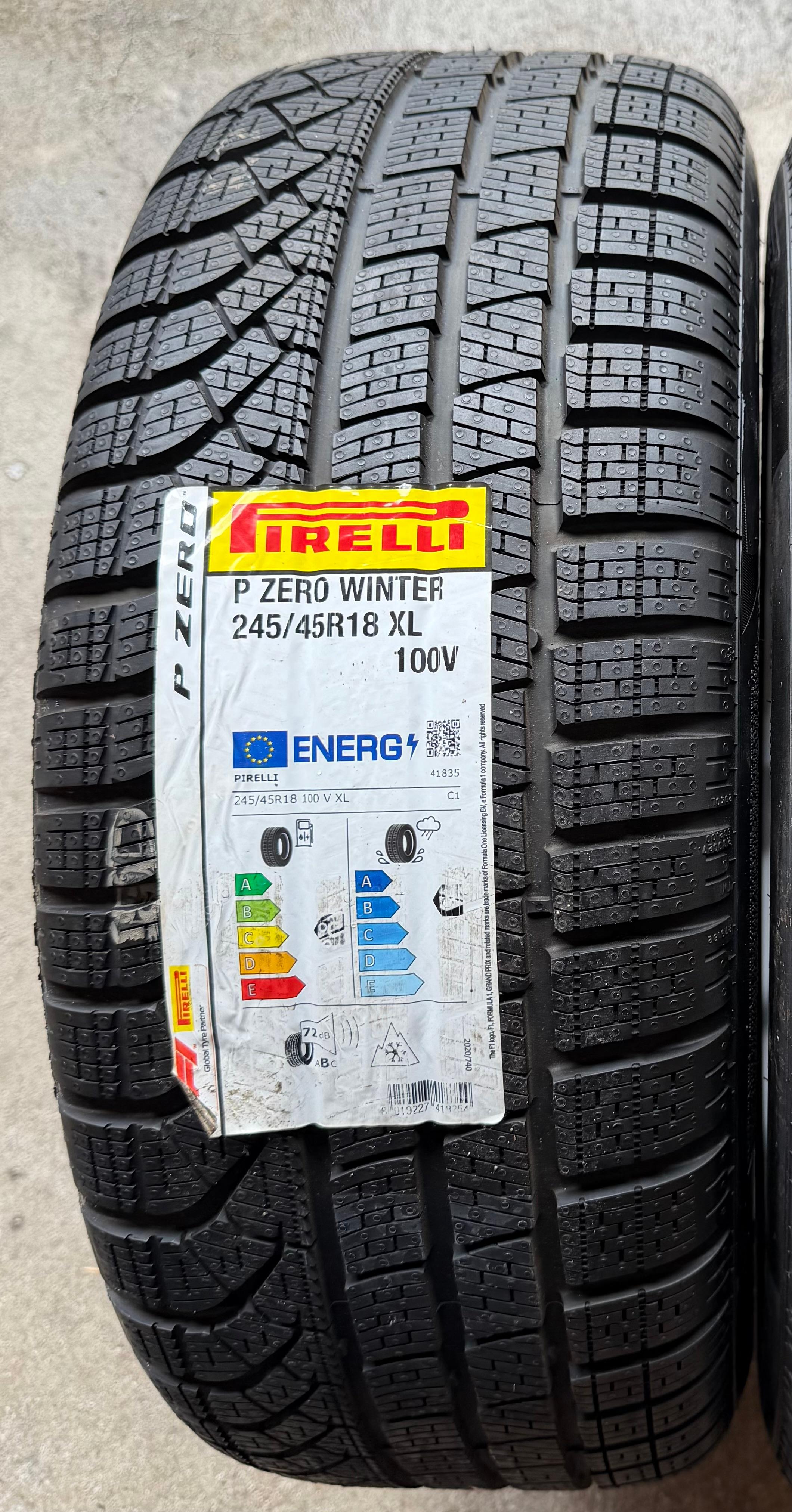 1 neumático de invierno Pirelli Sottozero 3 2023 XL, 245/45R18, 100V, NUEVO