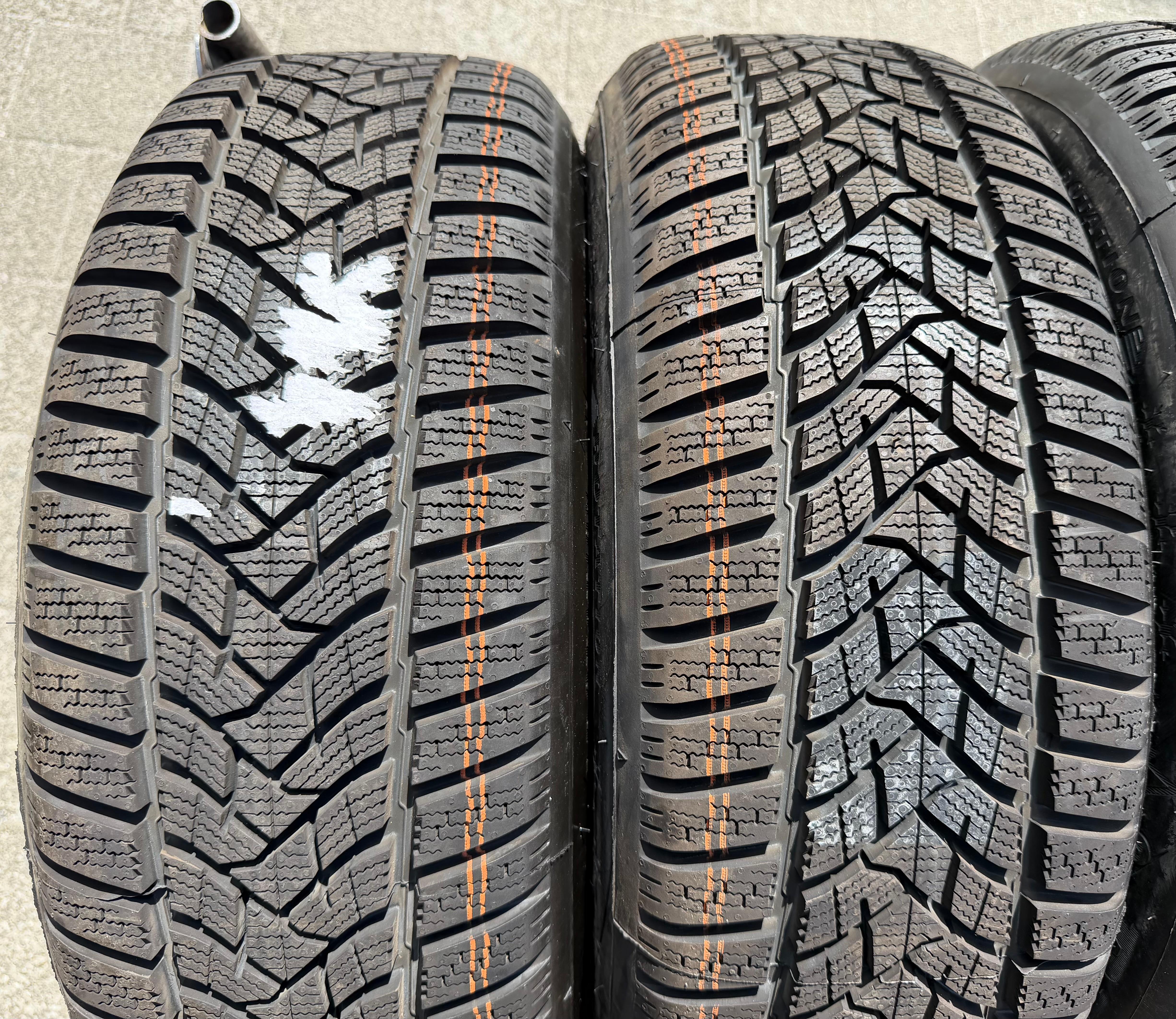 4 WINTERBANDEN VW TOURAN II 5T 205/60R16 96H 5QA601027/B DUNLOP GRATIS VERZENDING