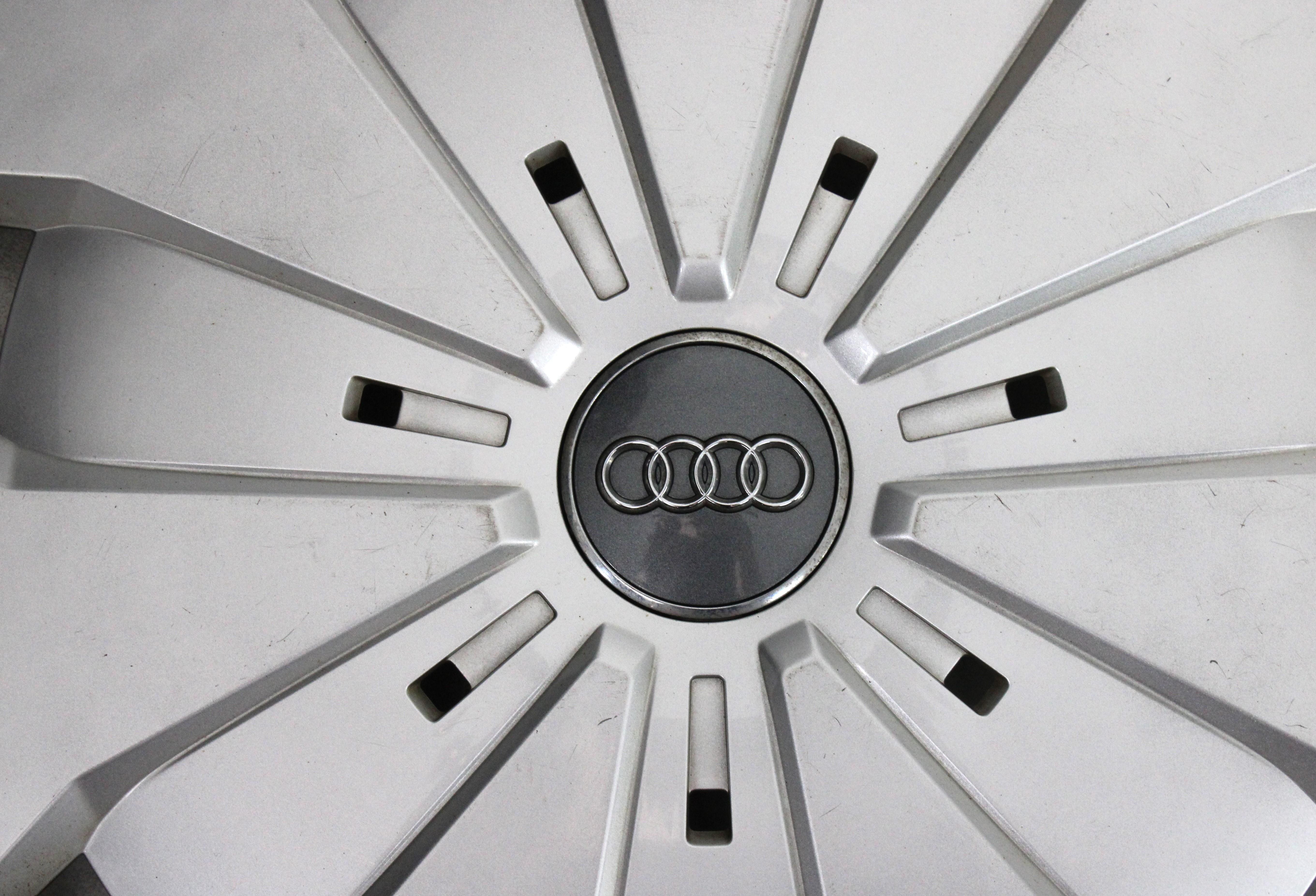 1x Tapacubos original de 16" Audi A3 A4 Q2 81A601147, embellecedor de rueda de 16 pulgadas