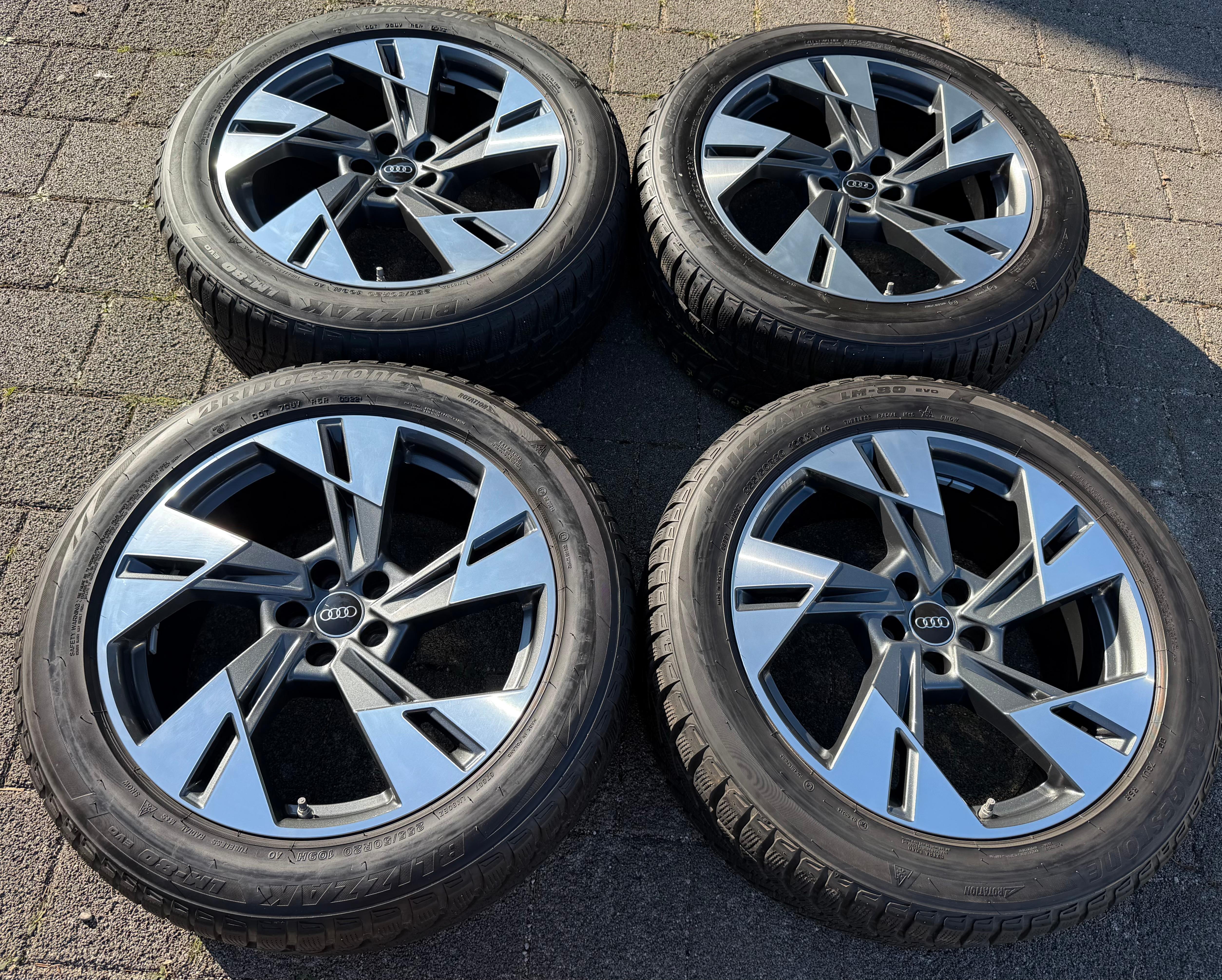 4 ORIGINAL 20" ALU WINTERRÄDER AUDI E-TRON Q8 ETRON 4KE601025T 255/50R20 109H