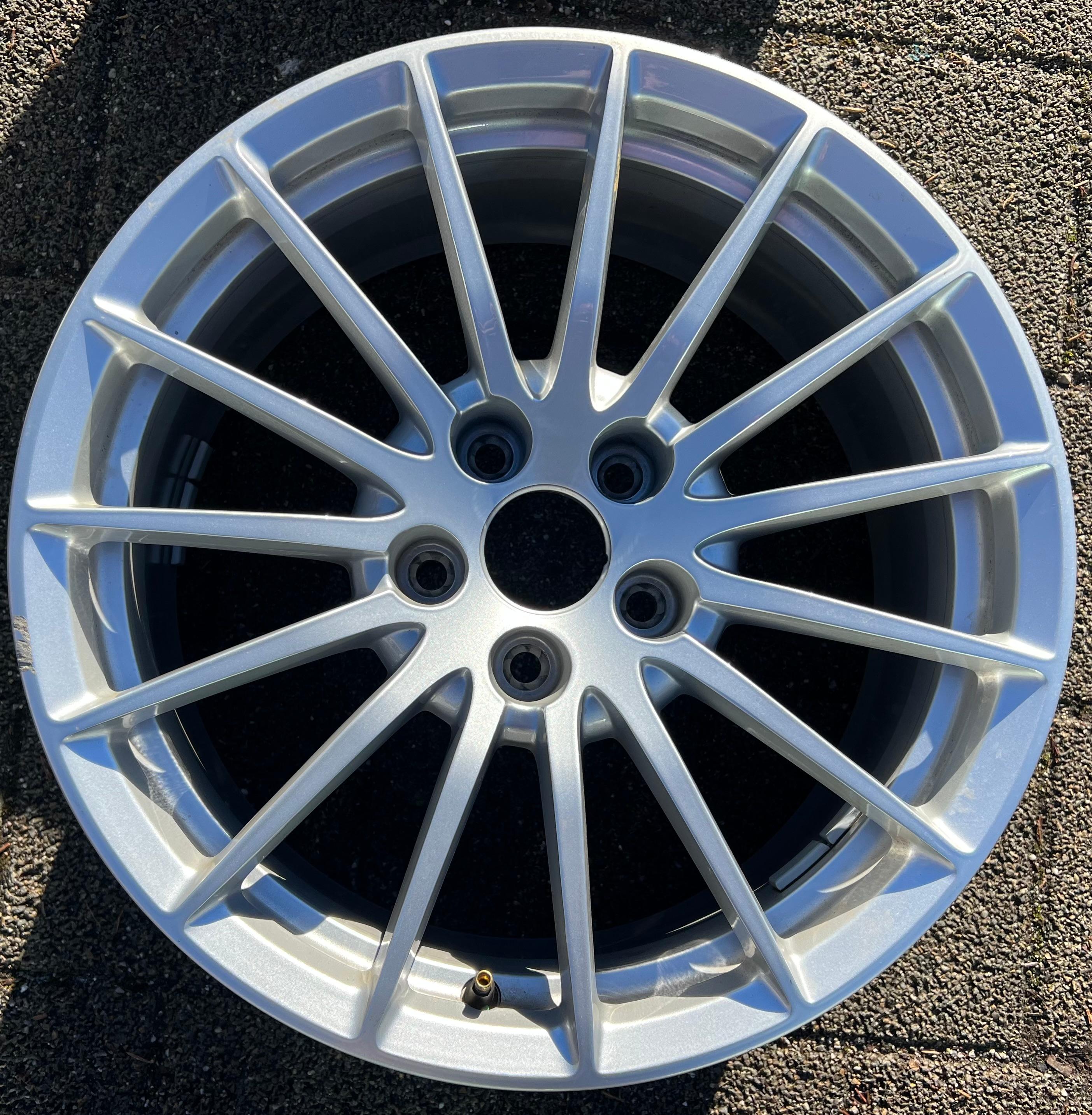 1 X ORIGINAL 17" ALUFELGE AUDI A5 F5 8W 8W0601025AE 7,5x17 ET29 FREIHAUS