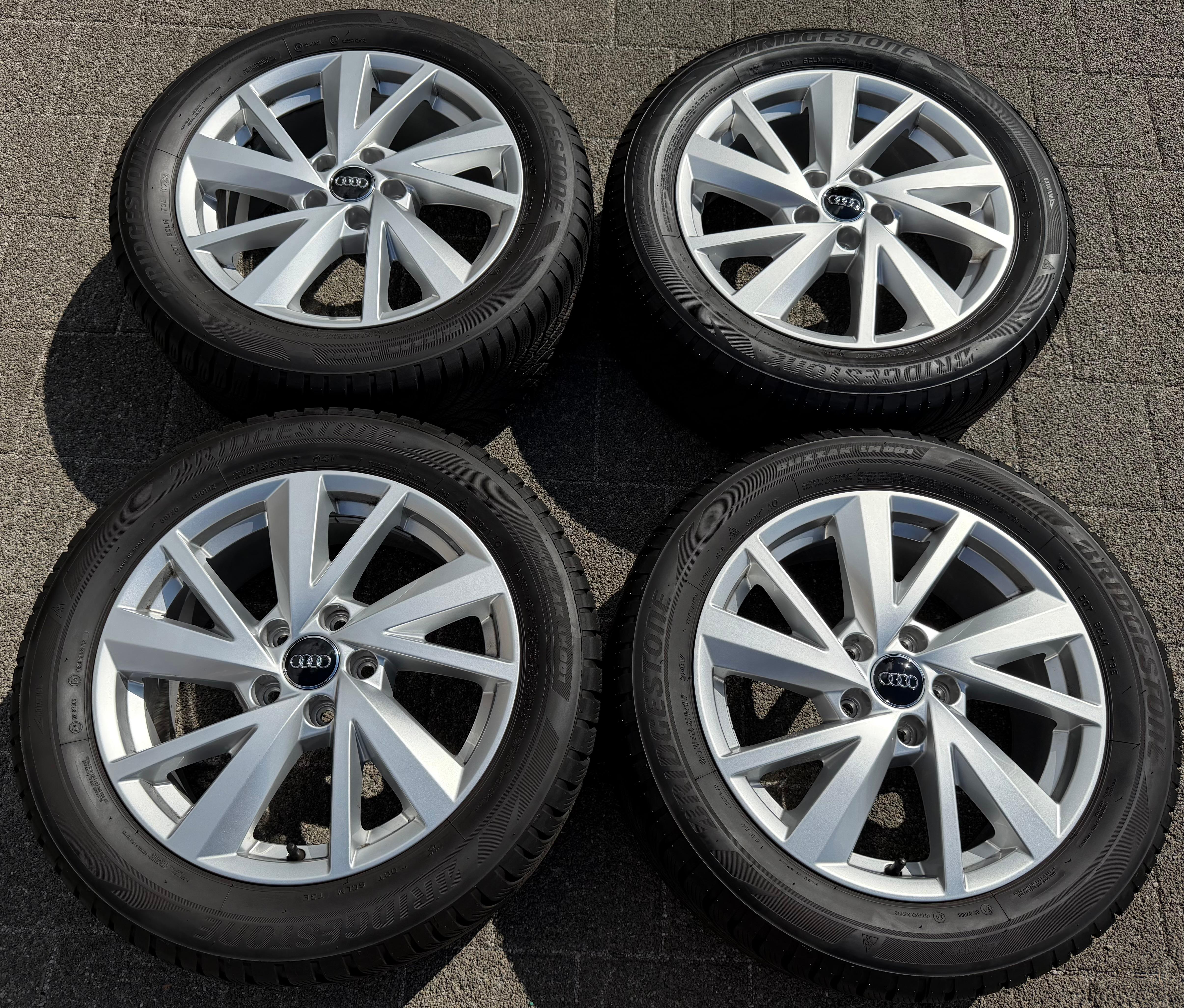 4 ruote complete in lega originali da 17" per Audi Q2 215/55R17 94V Bridgestone 2023