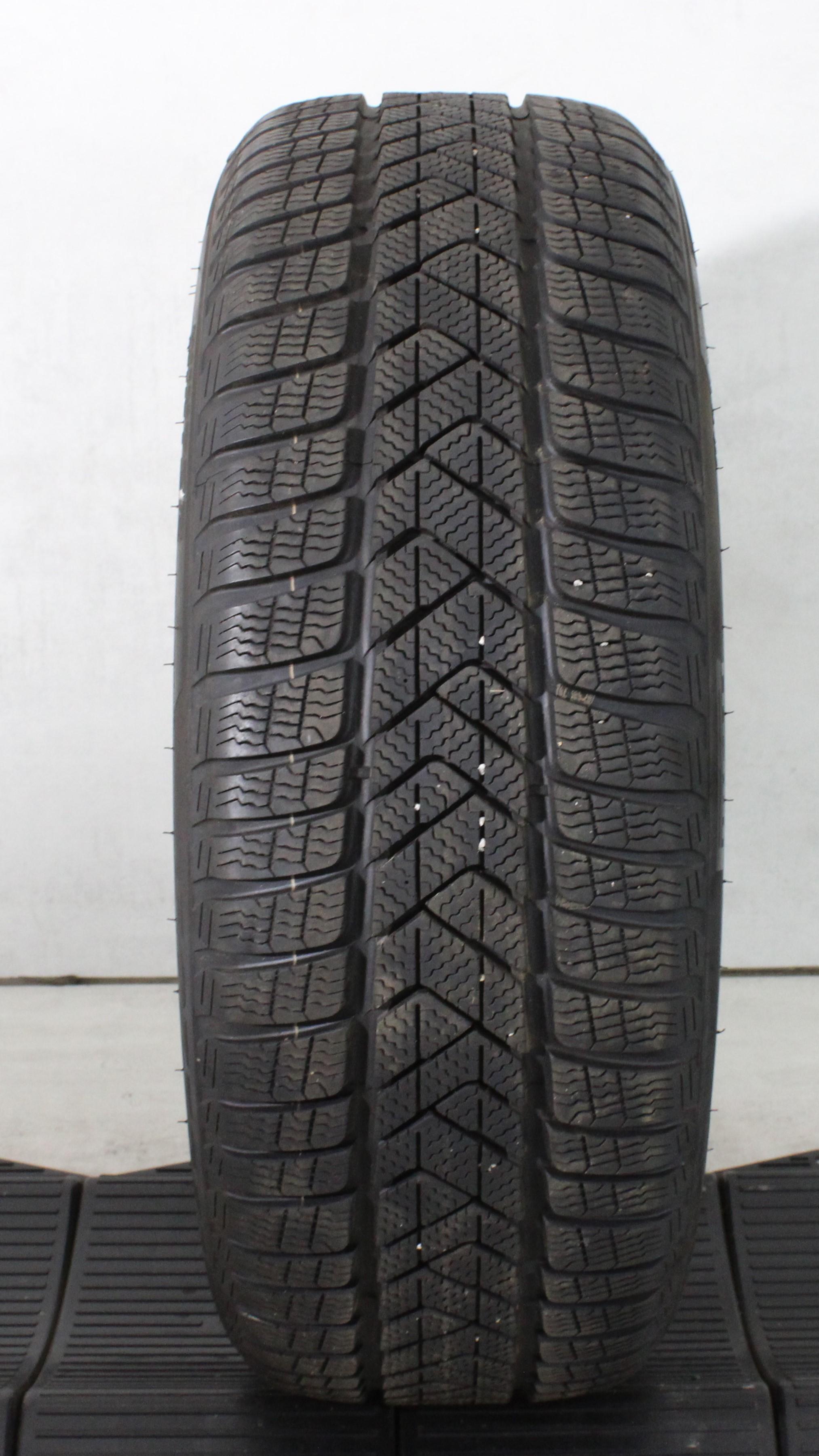 1 x 225/45R19 96V Winterreifen Pirelli Sottozero 3* Runflat 7mm 2020