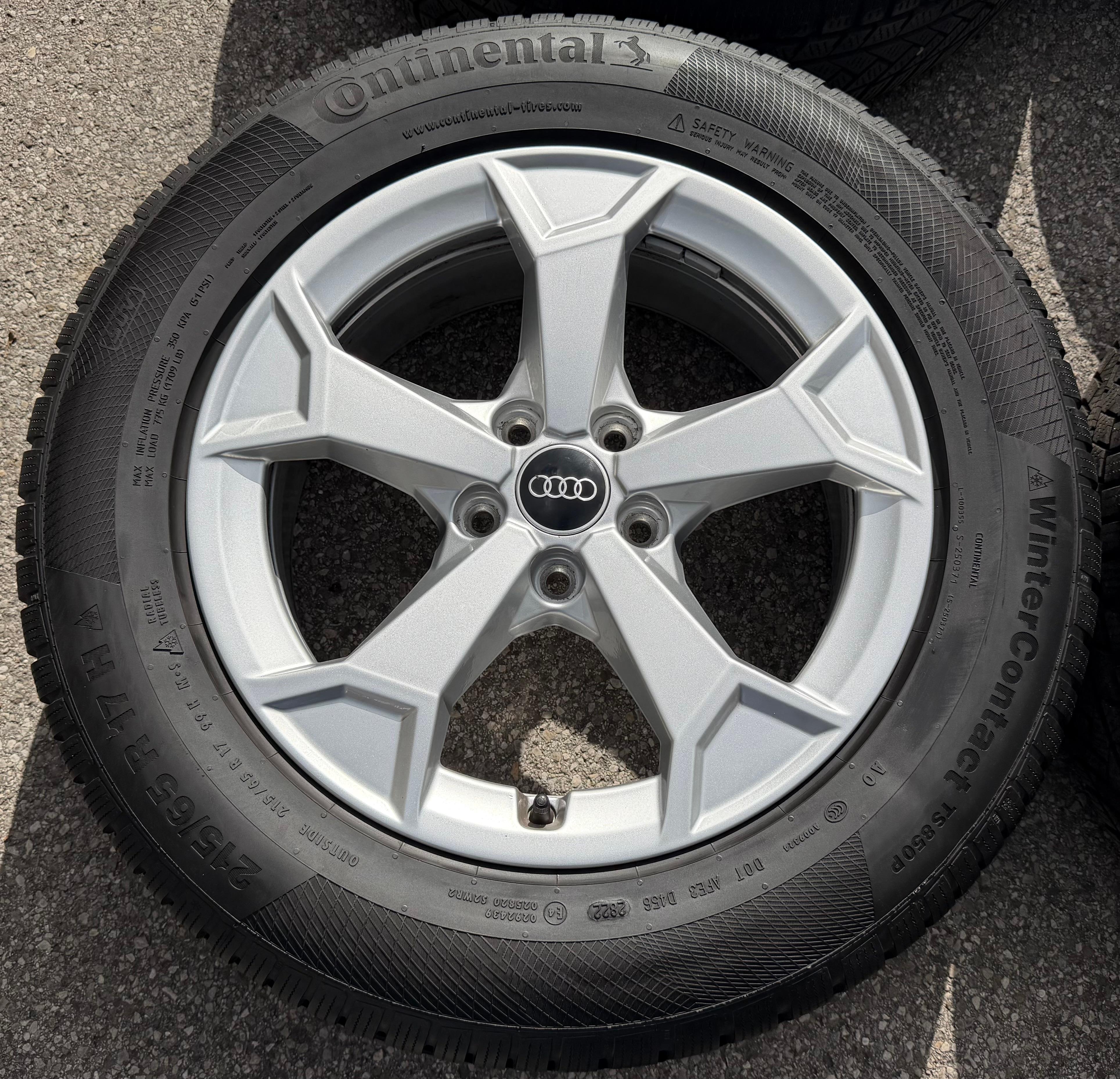 4 ruedas de invierno de aluminio originales de 17" para AUDI Q3 F3 F3N 215/65R17 99H Continental 2022