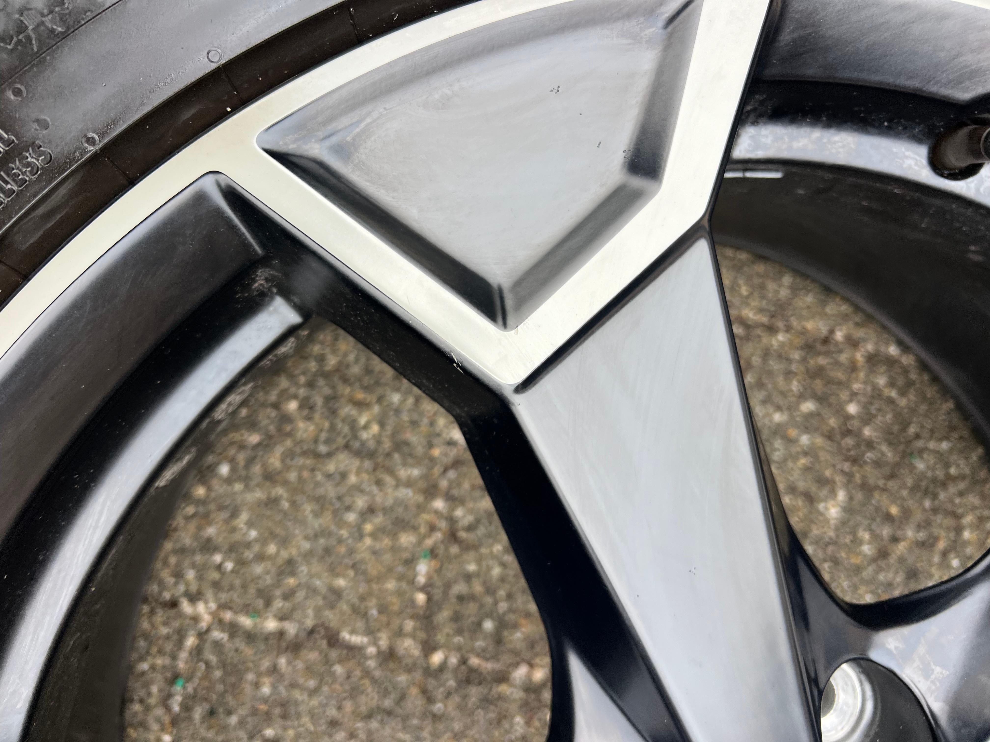 4 ORIGINAL 19" ALU WINTERRÄDER AUDI Q3 F3B 83A 83A071499 235/50R19 99V FREIHAUS