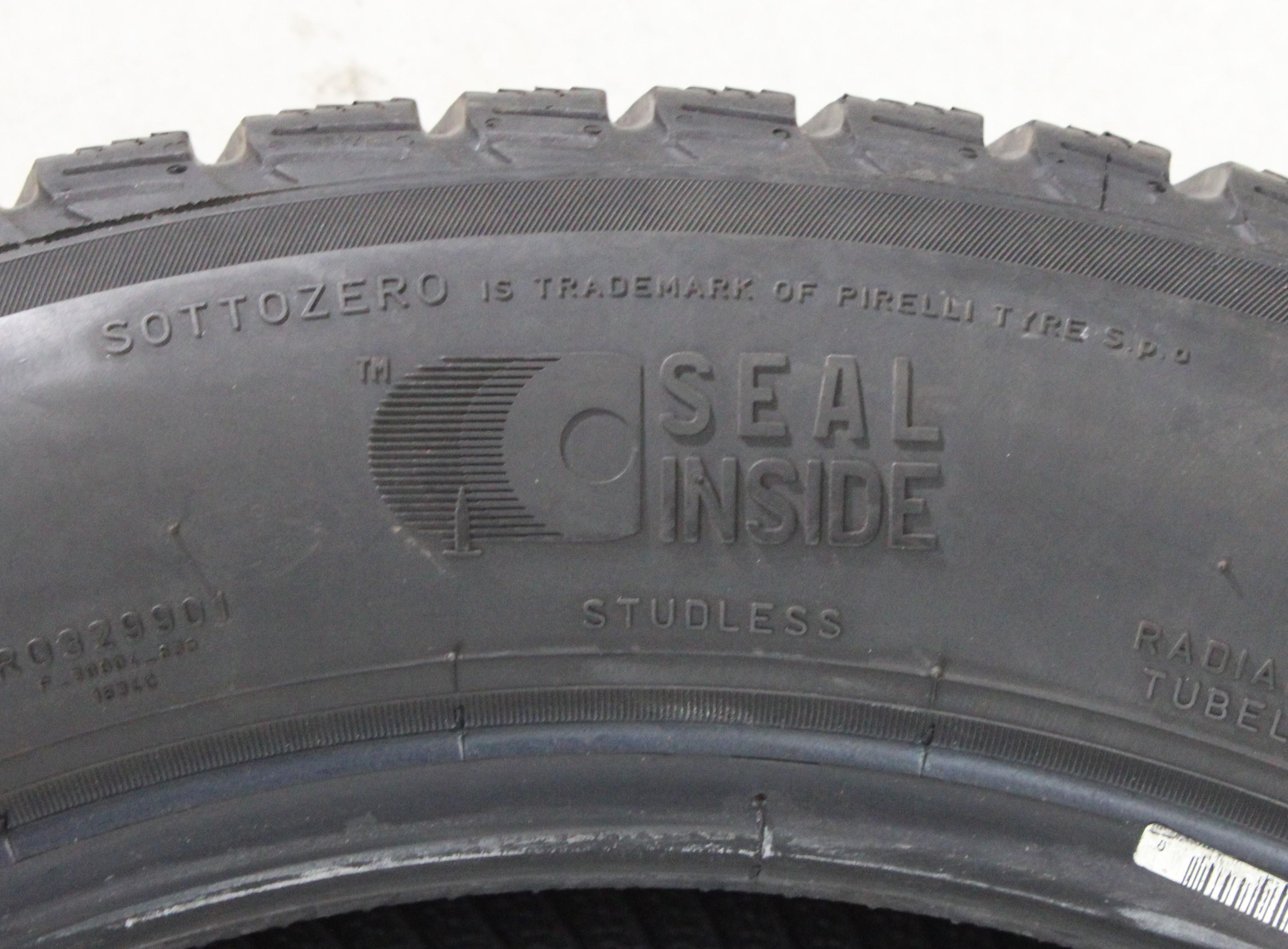 1 x 215/55R17 94H Winterreifen Pirelli Sottozero 3 5mm 2022 Seal
