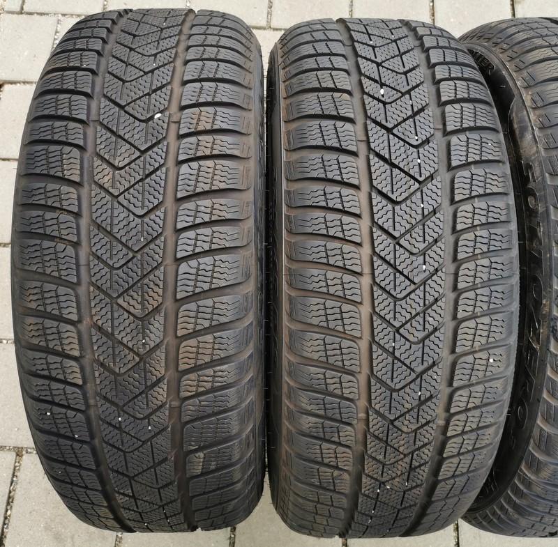 4 x 225/45R19 96V Winterreifen Pirelli Sottozero 3 Runflat 7,5mm 2020