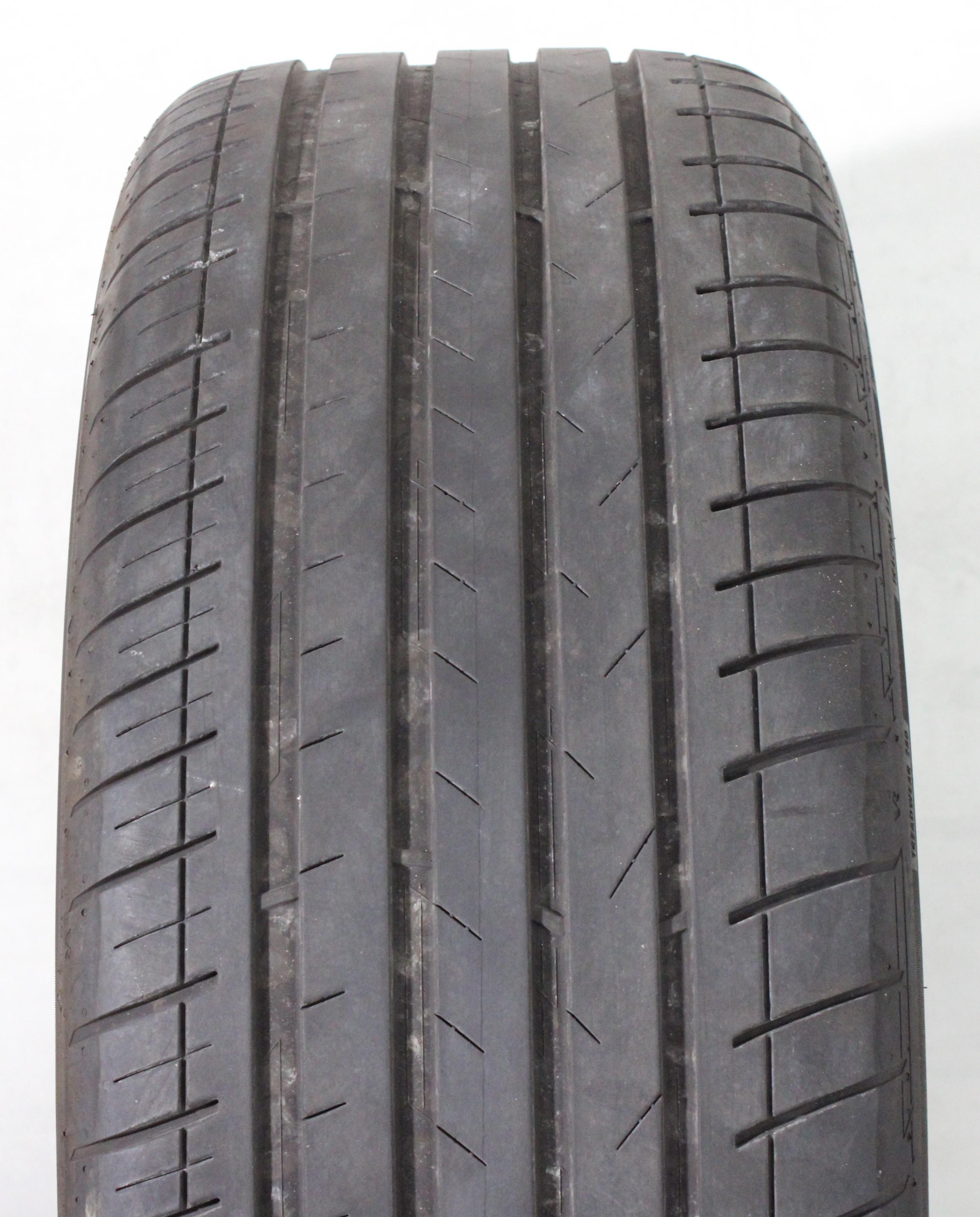1 x 225/55R18 102Y Neumático de verano Vredestein Ultrac * 4,5-5mm 2026