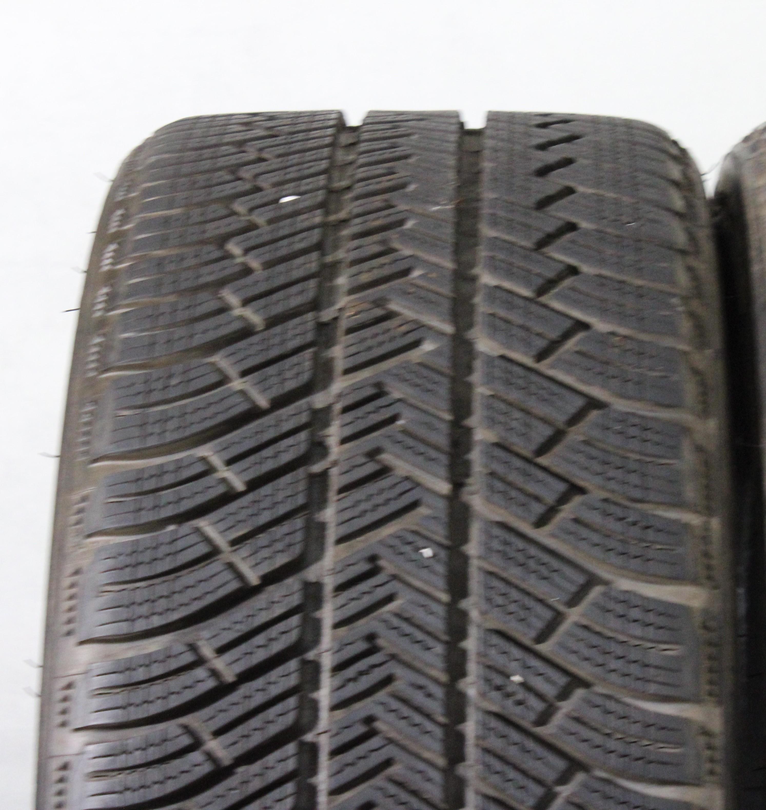 2 pneumatici invernali Michelin Pilot Alpin PA4 245/35R20 91V, 8 mm, 2016, N0