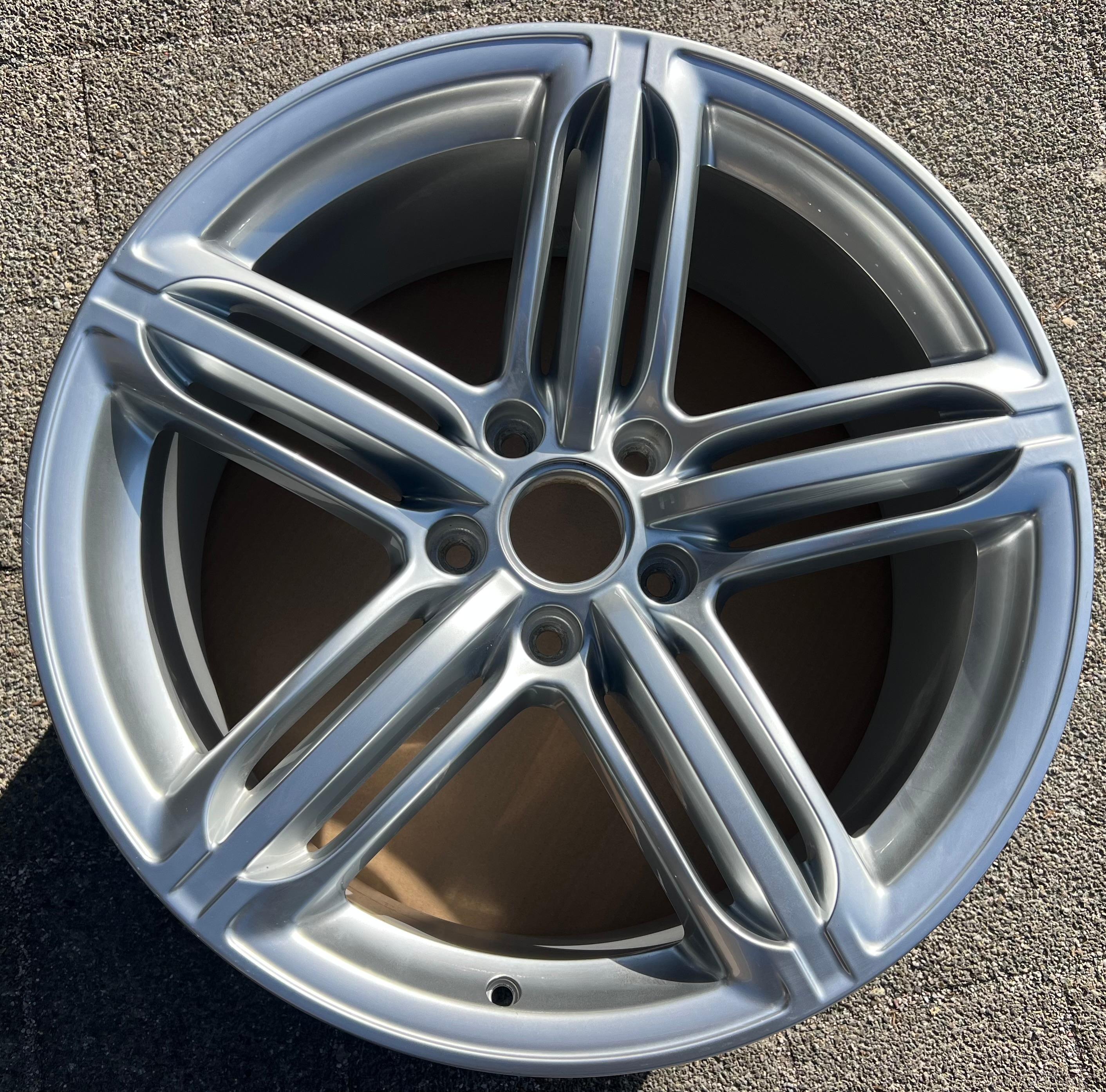 1 ORIGINELE 21" ALUMINIUM VELG AUDI Q7 SQ7 4L 4L0601025BH 10x21 ET44 5x130 GRATIS VERZENDING