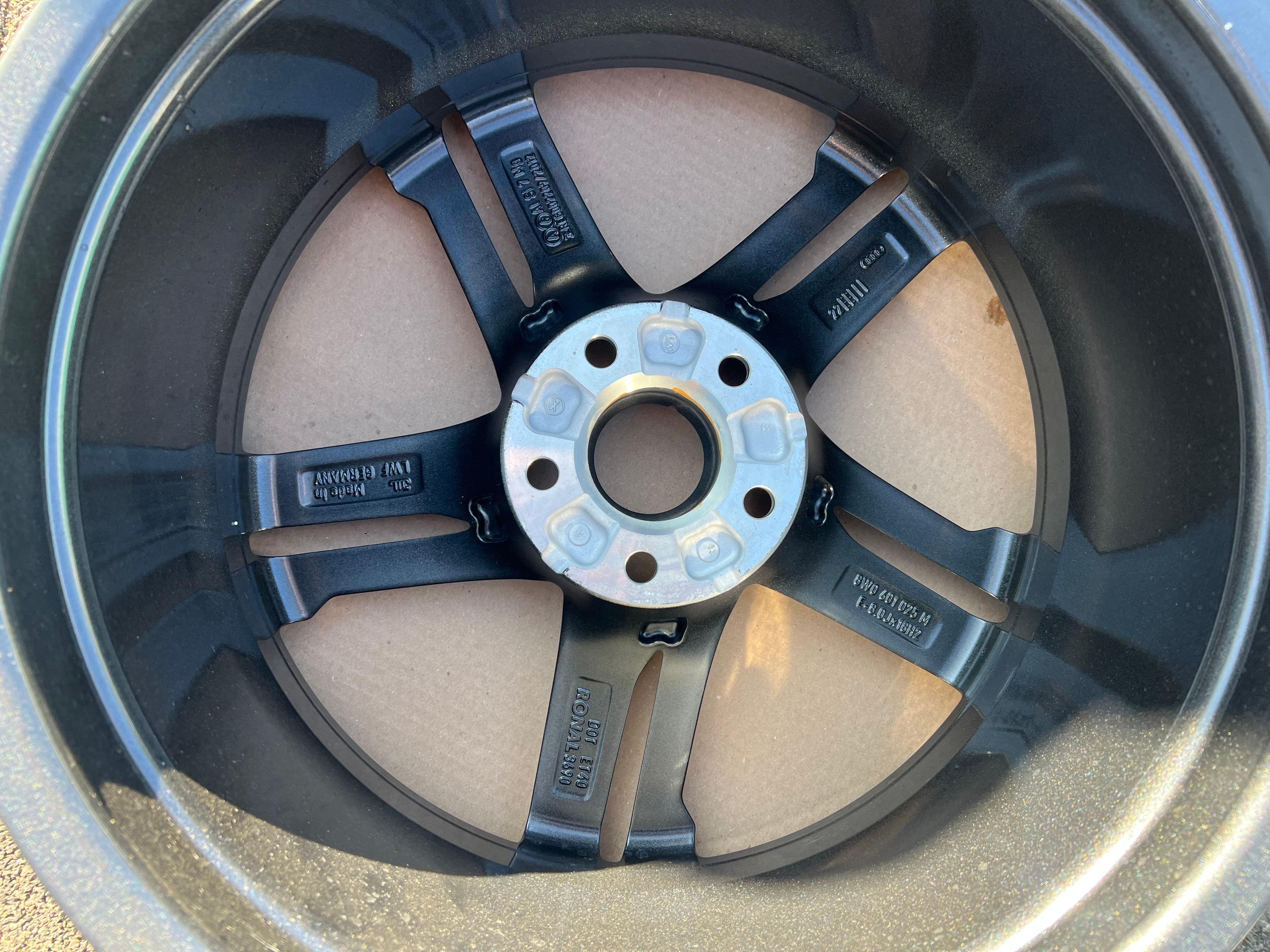 1 X LLANTA DE ALEACIÓN ORIGINAL DE 18" PARA AUDI A4 8W 8W0601025M 8x18 ET40 ENVÍO GRATUITO