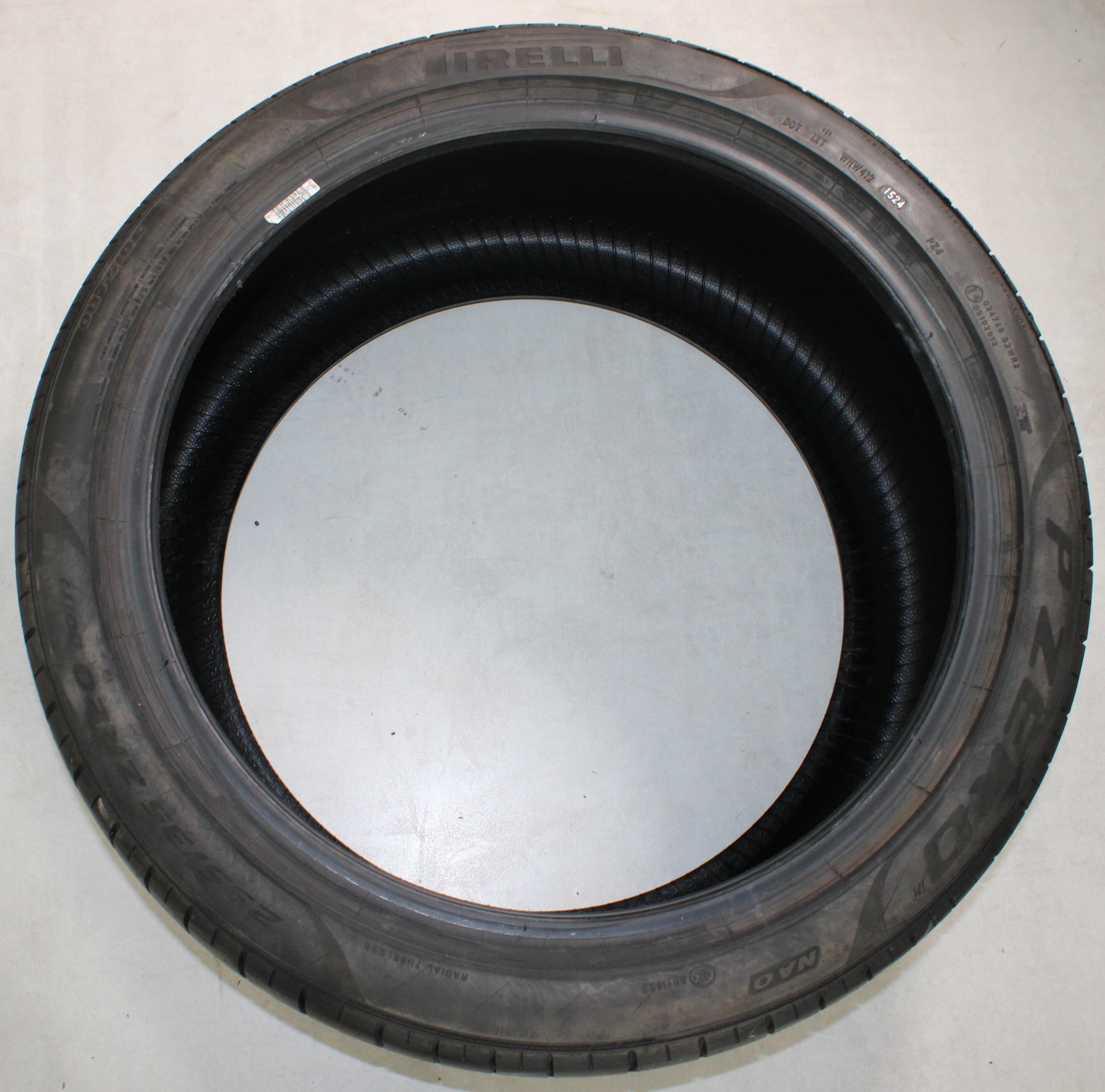 1 neumático de verano Pirelli Pzero PZ4 NA0 295/35R20 101Y, 6,5 mm, 2024