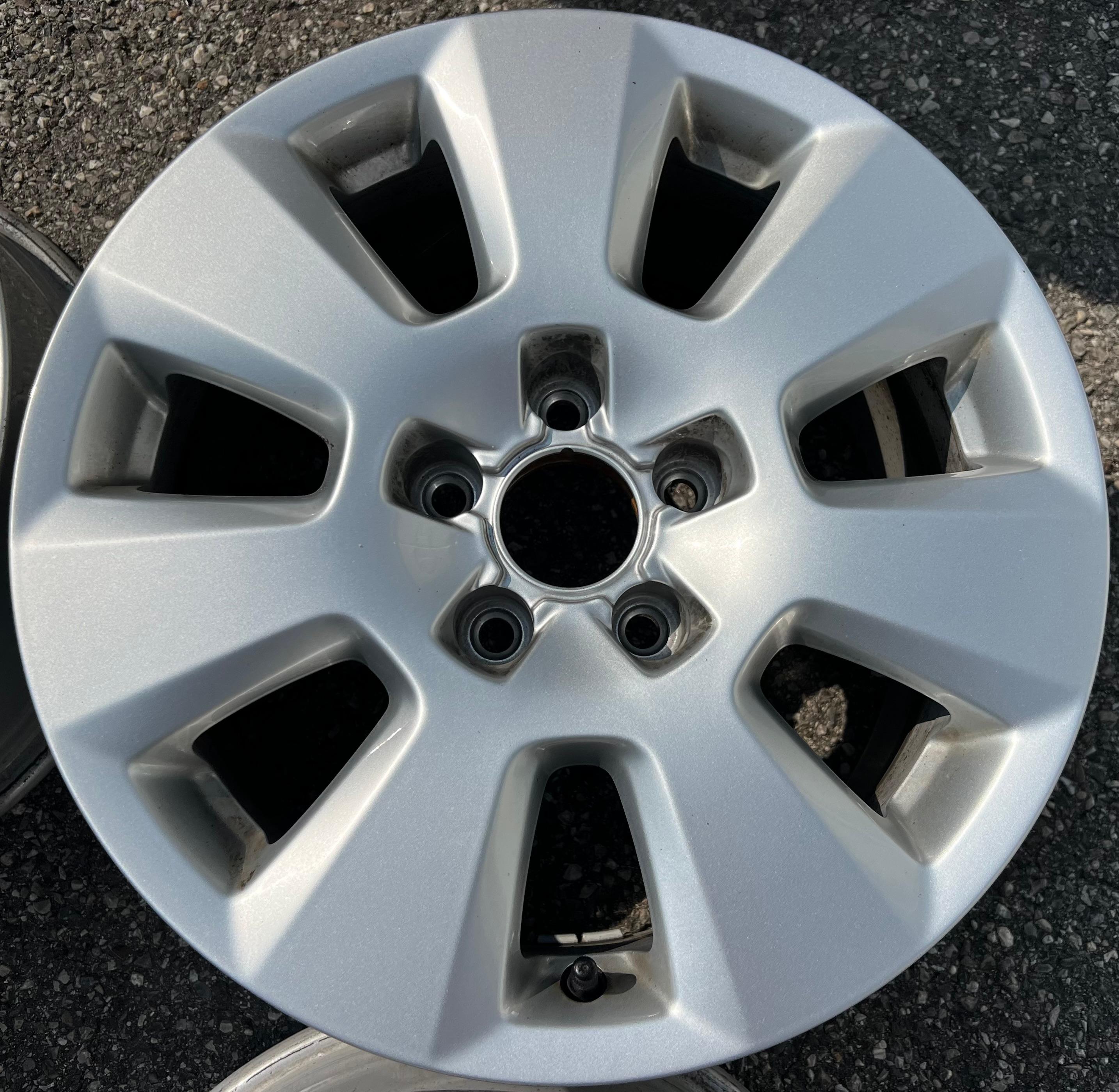 4 RUOTE ORIGINALI IN ALLUMINIO DA 16 POLLICI AUDI A6 4G 4G0601025 7,5x16 ET37