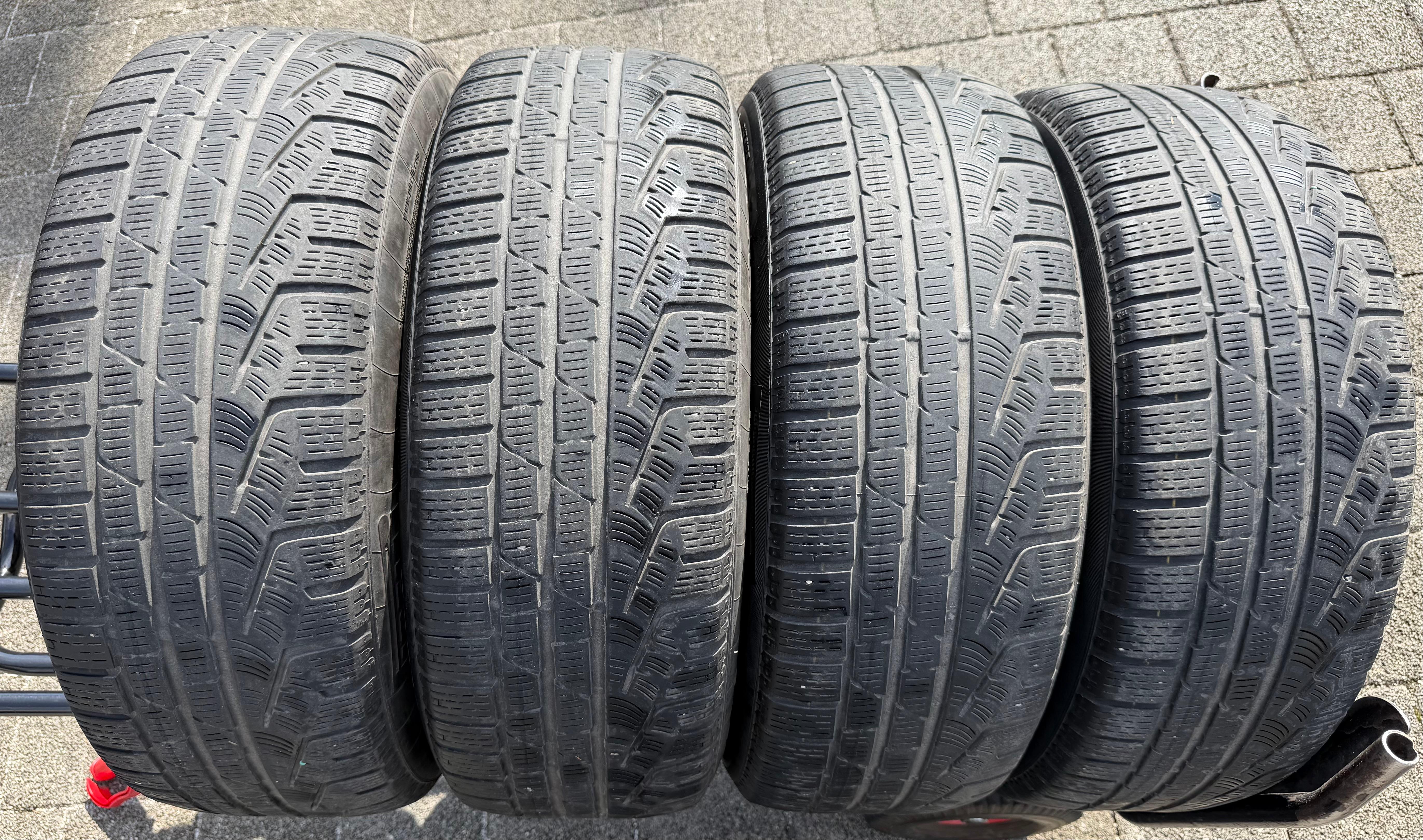 4 roues hiver en alliage d’origine 17" BMW X1 F48 X2 F39 225/55R17 97H Style 560 avec RDKS