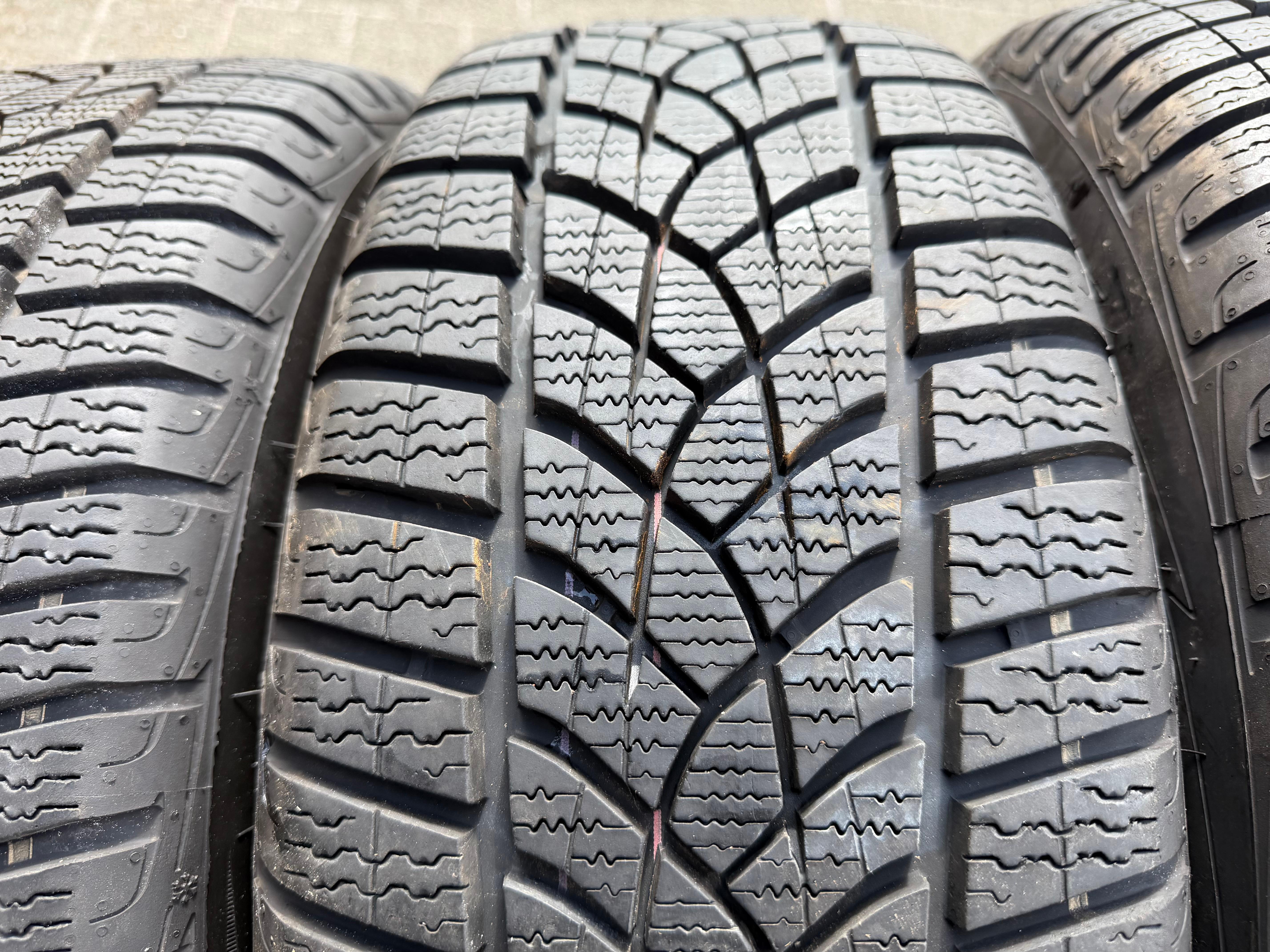 4 Winterräder Audi A3 8V Sportback Cabrio  205/55R16 91H Goodyear 8V0601027A 2022